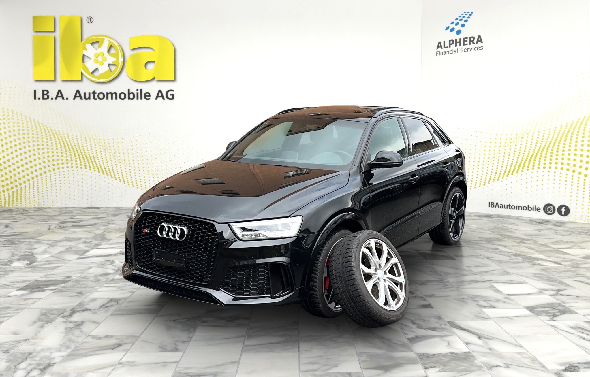 AUDI RS Q3 2.5 TFSI quattro Aut. Leder / Carbon