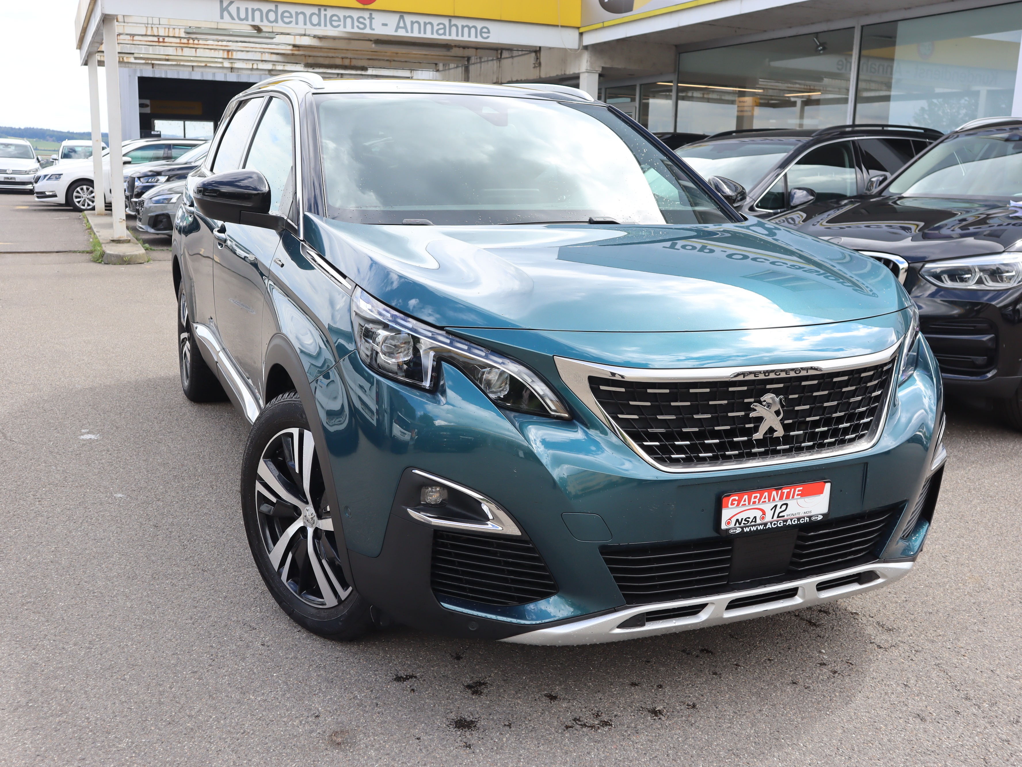 PEUGEOT 5008 1.6 THP GT Line EAT ** Teil-Leder ** Navi mit RF-kamera ** AHK ** Abstandsregelsystem **