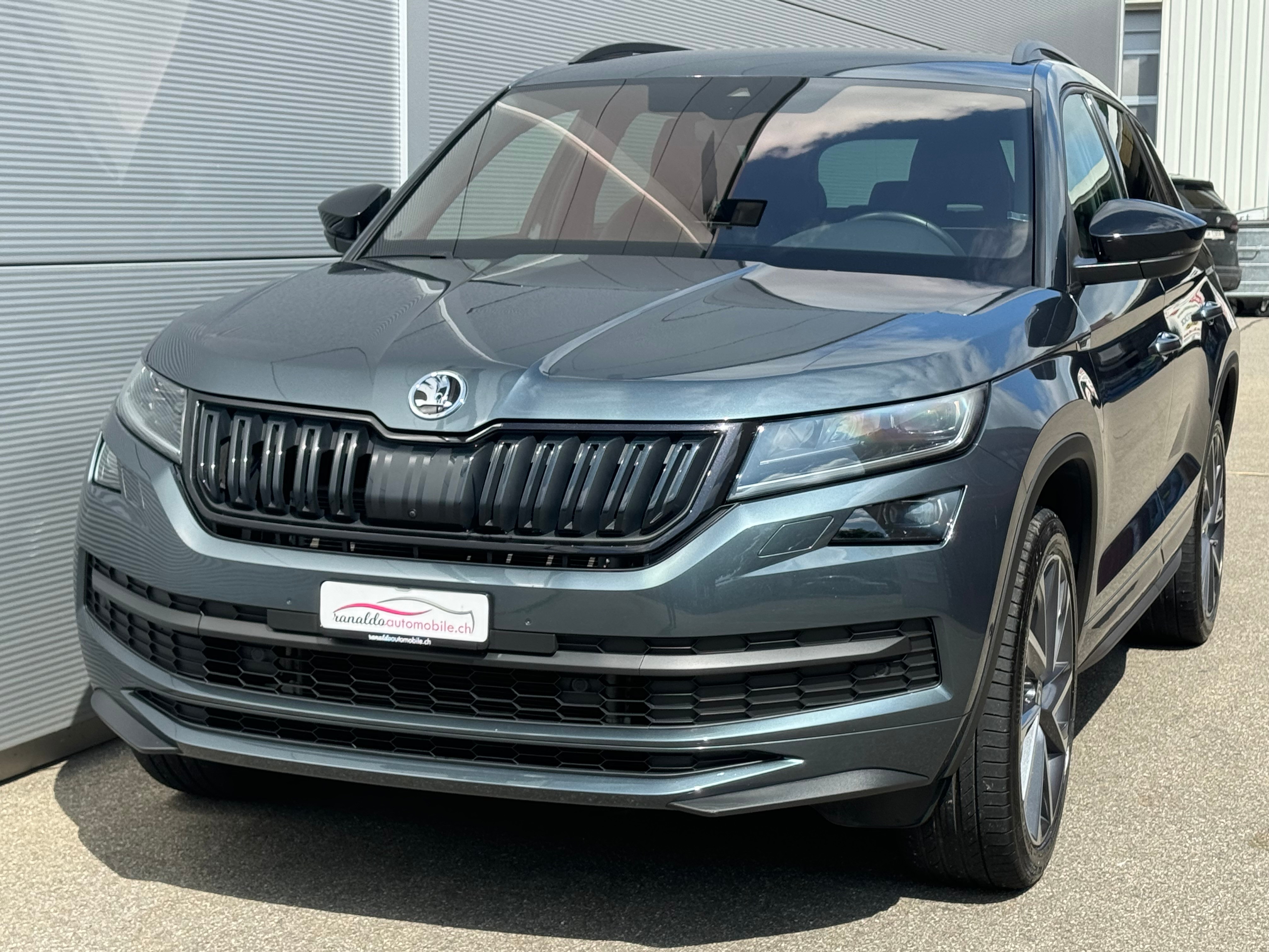 SKODA Kodiaq 2.0 TDI SCR SportLine 4x4 DSG