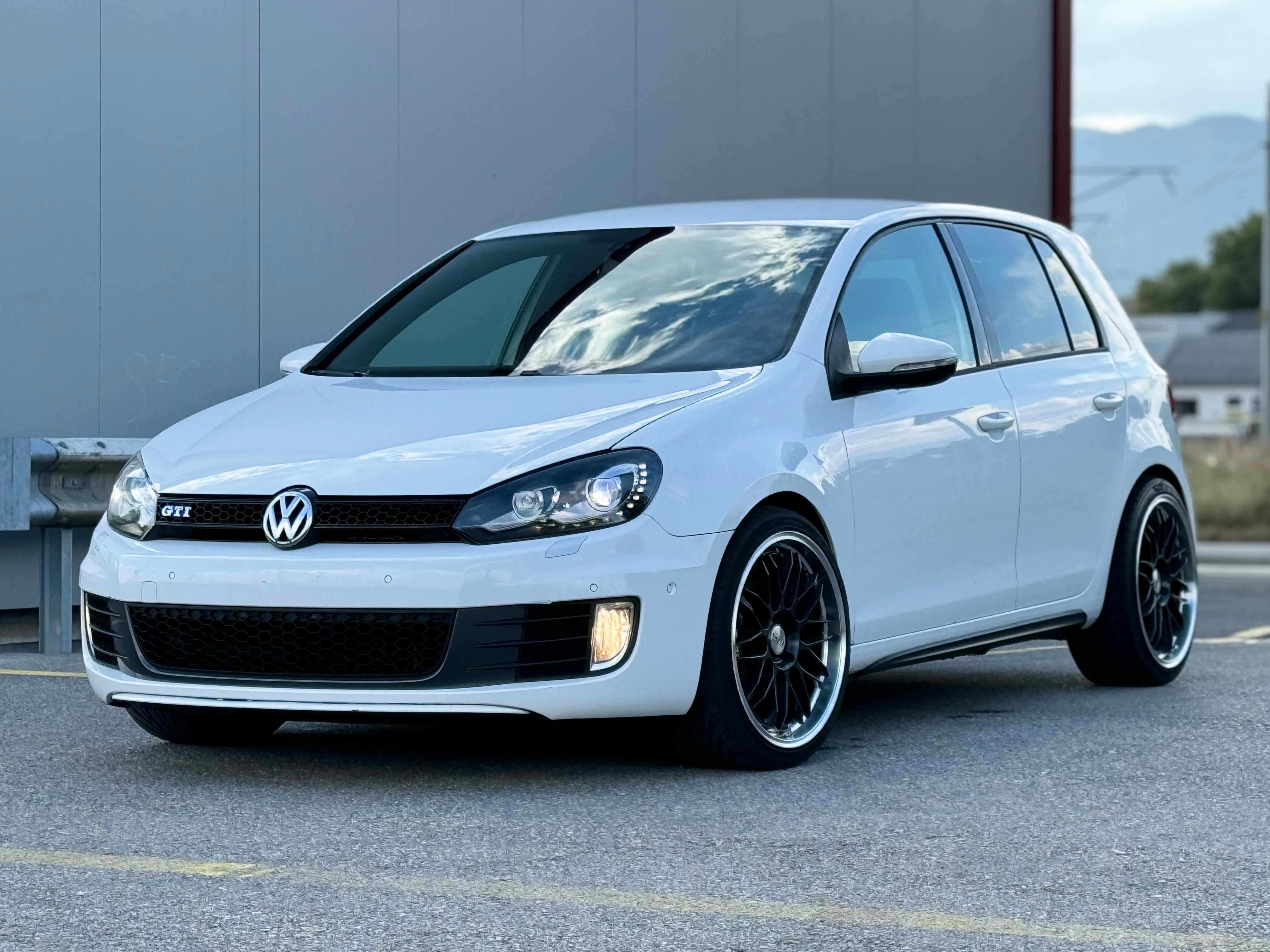 VW Golf 2.0 TSI GTI