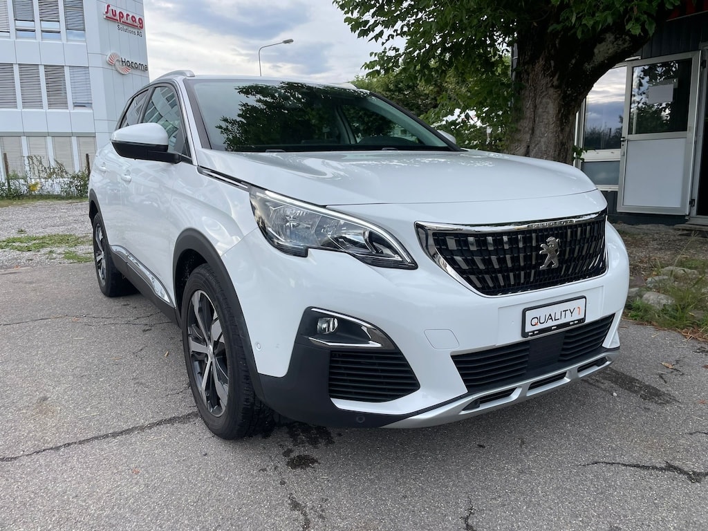 PEUGEOT 3008 1.2 PureTech Allure