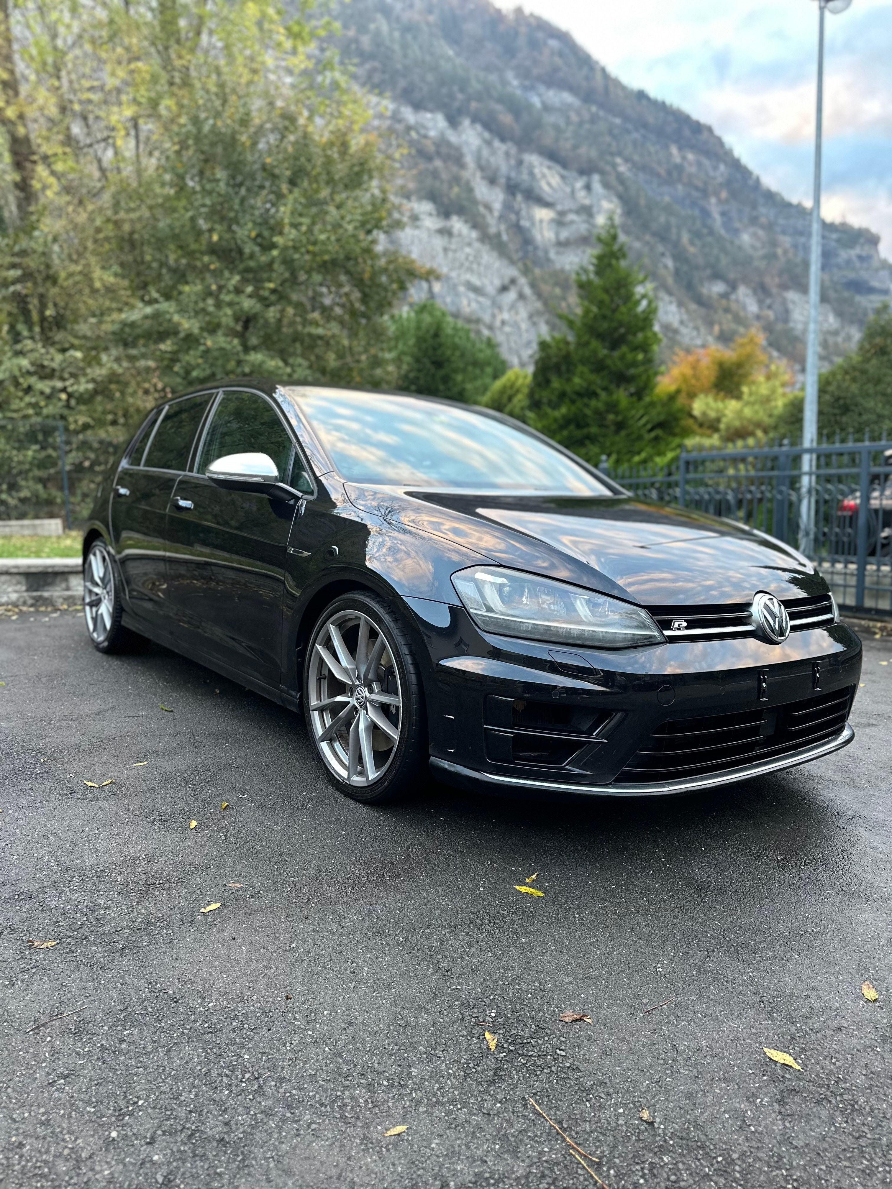 VW Golf 2.0 TSI R 4Motion DSG