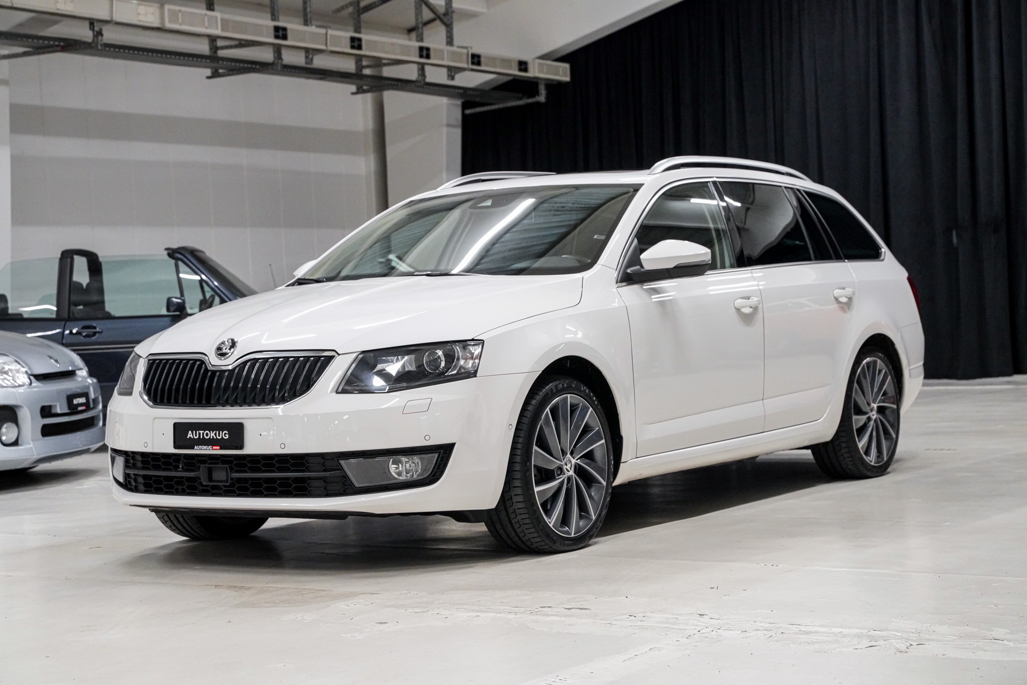 SKODA Octavia Combi 2.0 TDI L&K 4x4 DSG