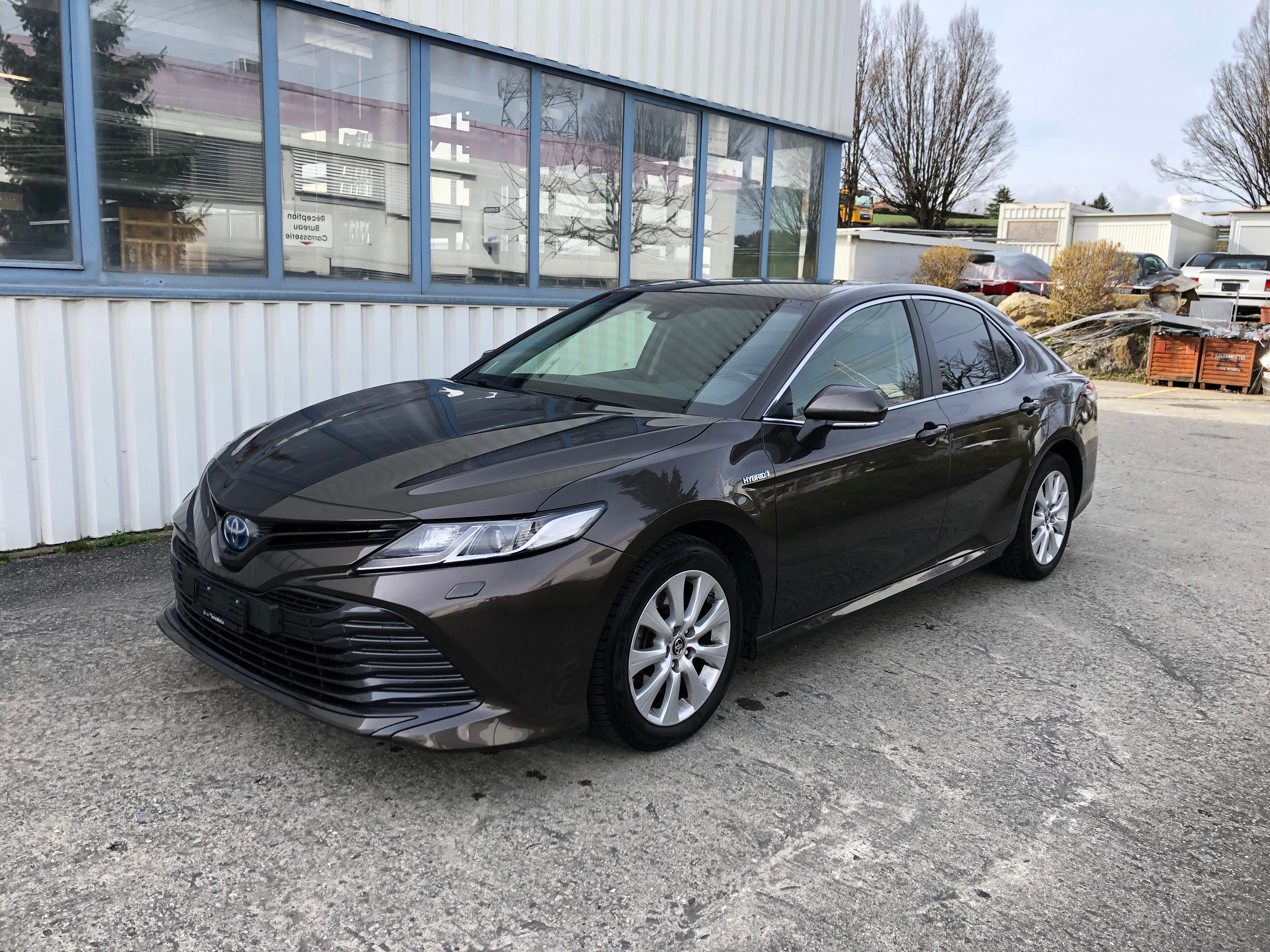 TOYOTA Camry 2.5 HSD e-CVT Premium (52)