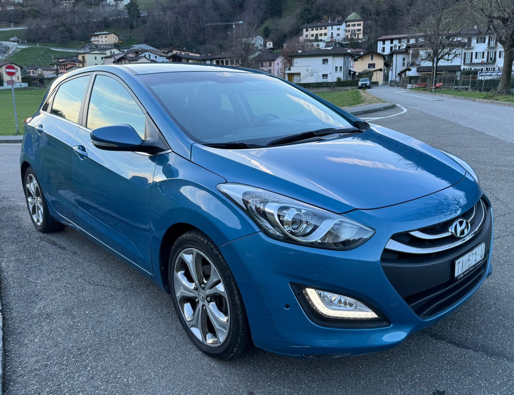 HYUNDAI i30 1.6 CRDi Premium Automatic