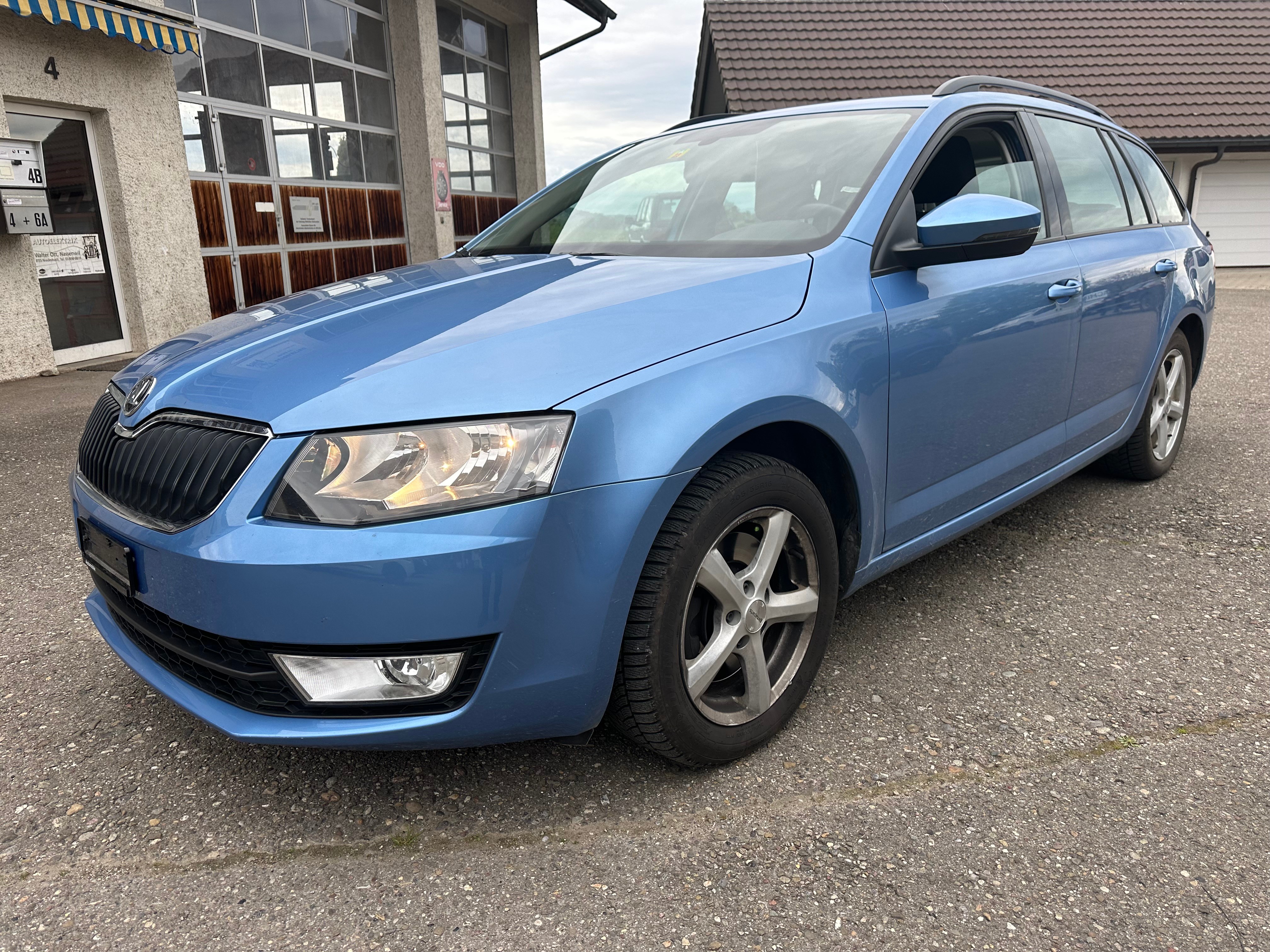 SKODA Octavia Combi 1.8 TSI Elegance 4x4 DSG