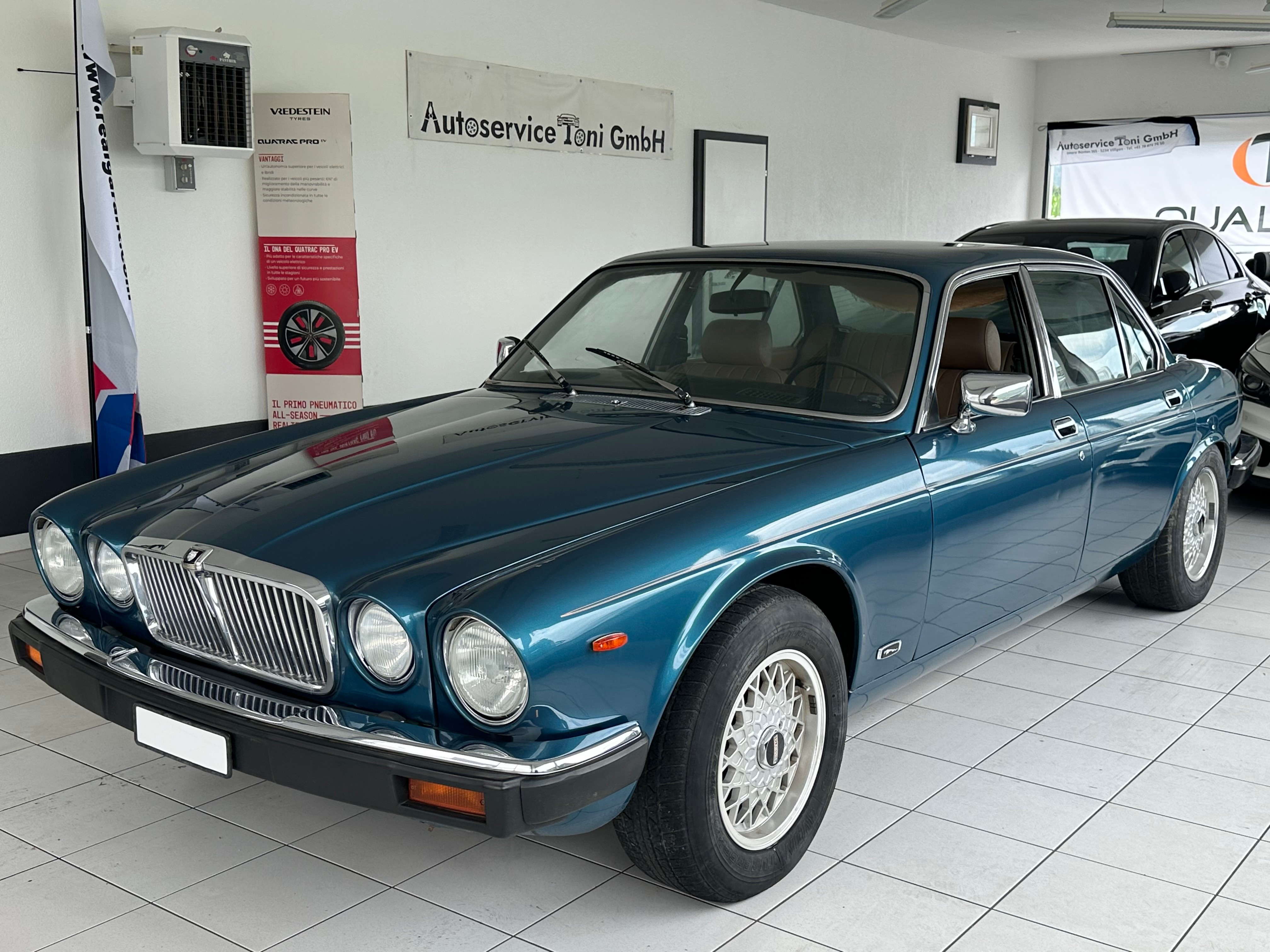 JAGUAR XJ6 4.2 Swiss