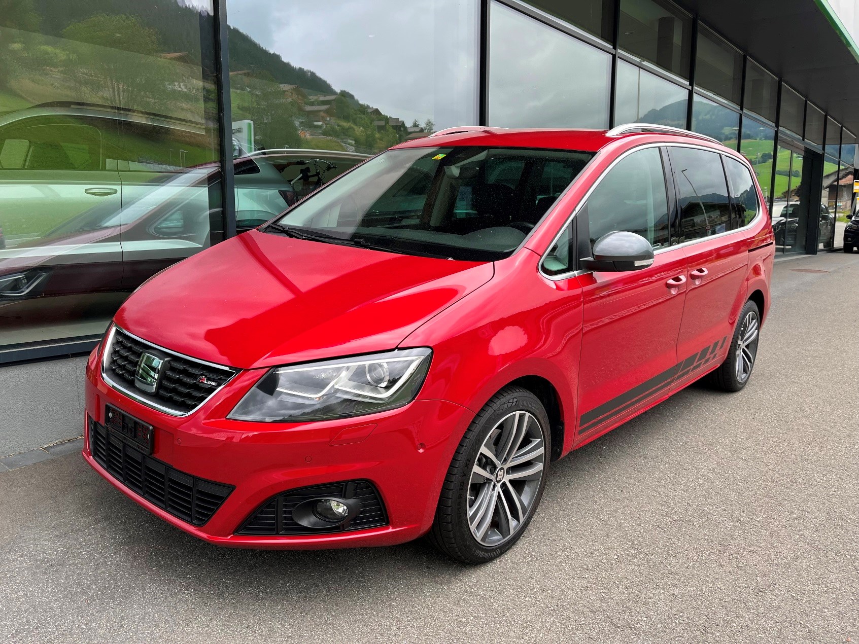 SEAT Alhambra 2.0 TDI 4Drive SWISS FR