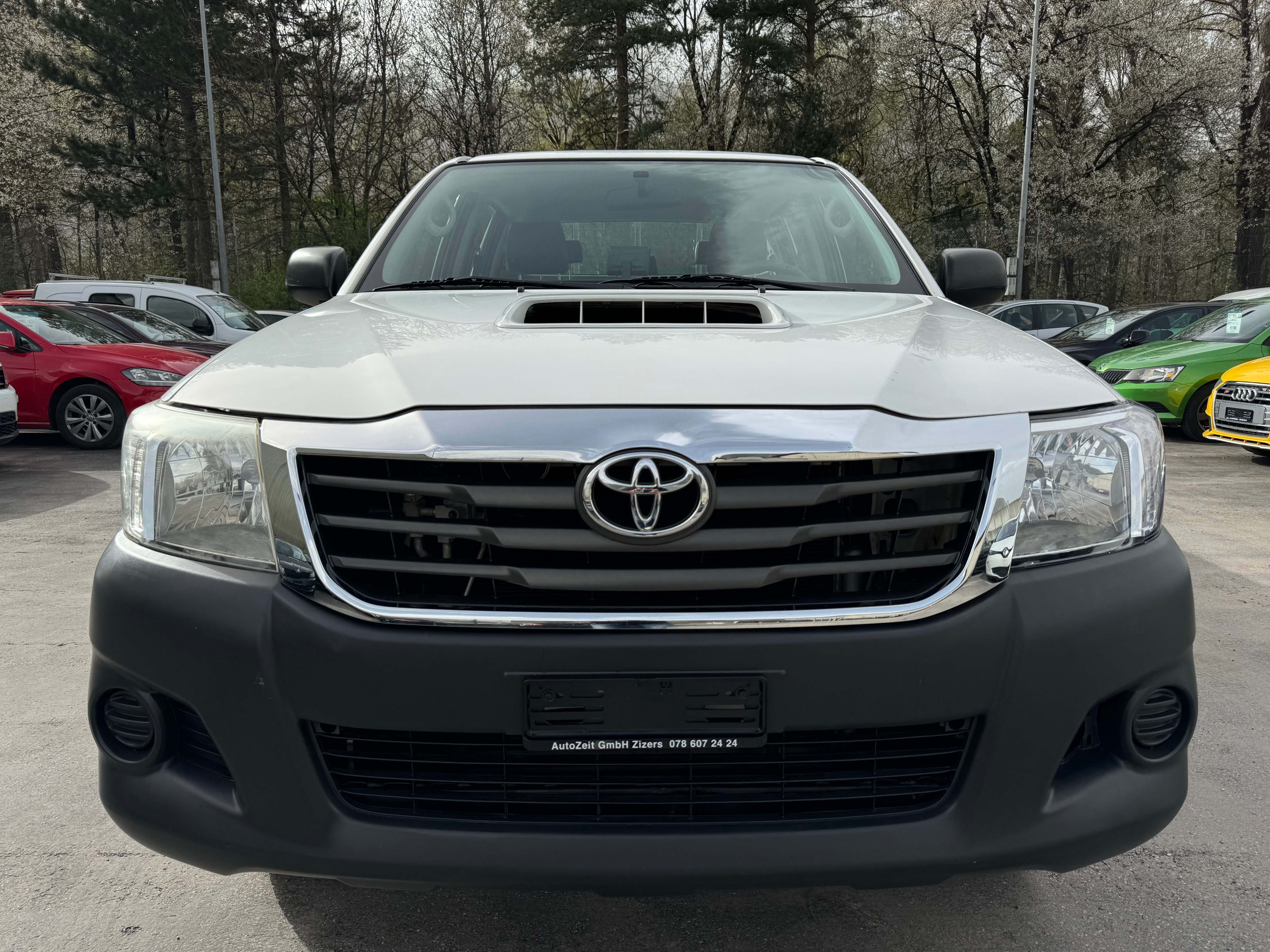 TOYOTA Hilux 2.5D 4WD Double Cab Luna