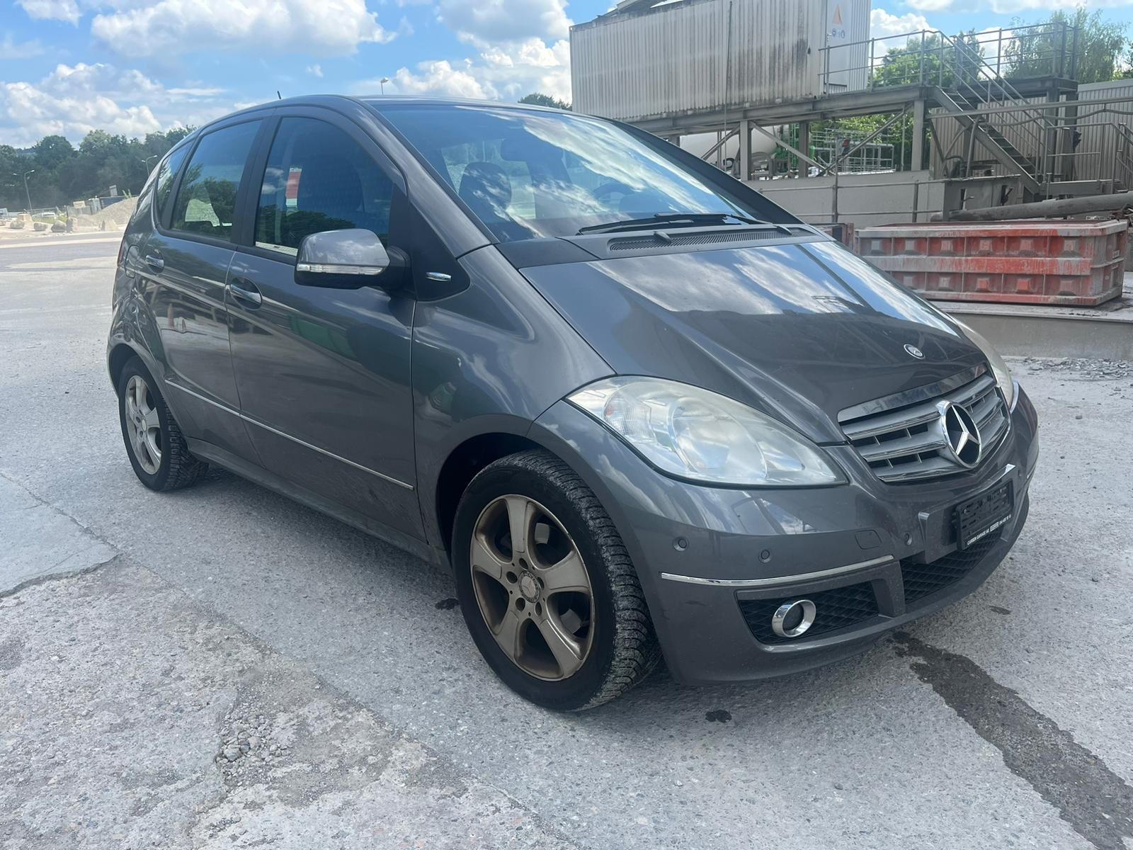 MERCEDES-BENZ A 180 (170) Avantgarde Autotronic