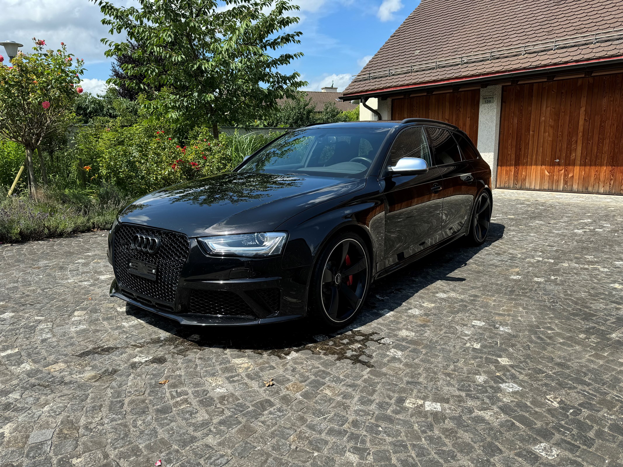 AUDI RS4 Avant