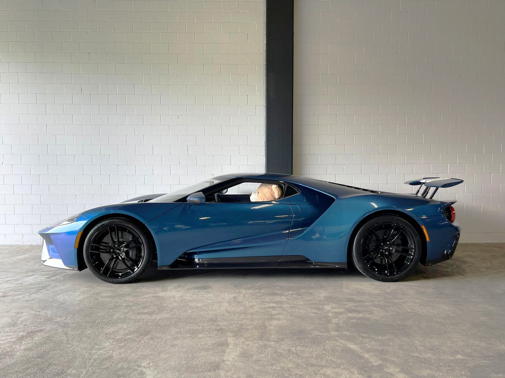 FORD GT CARBON SERIES