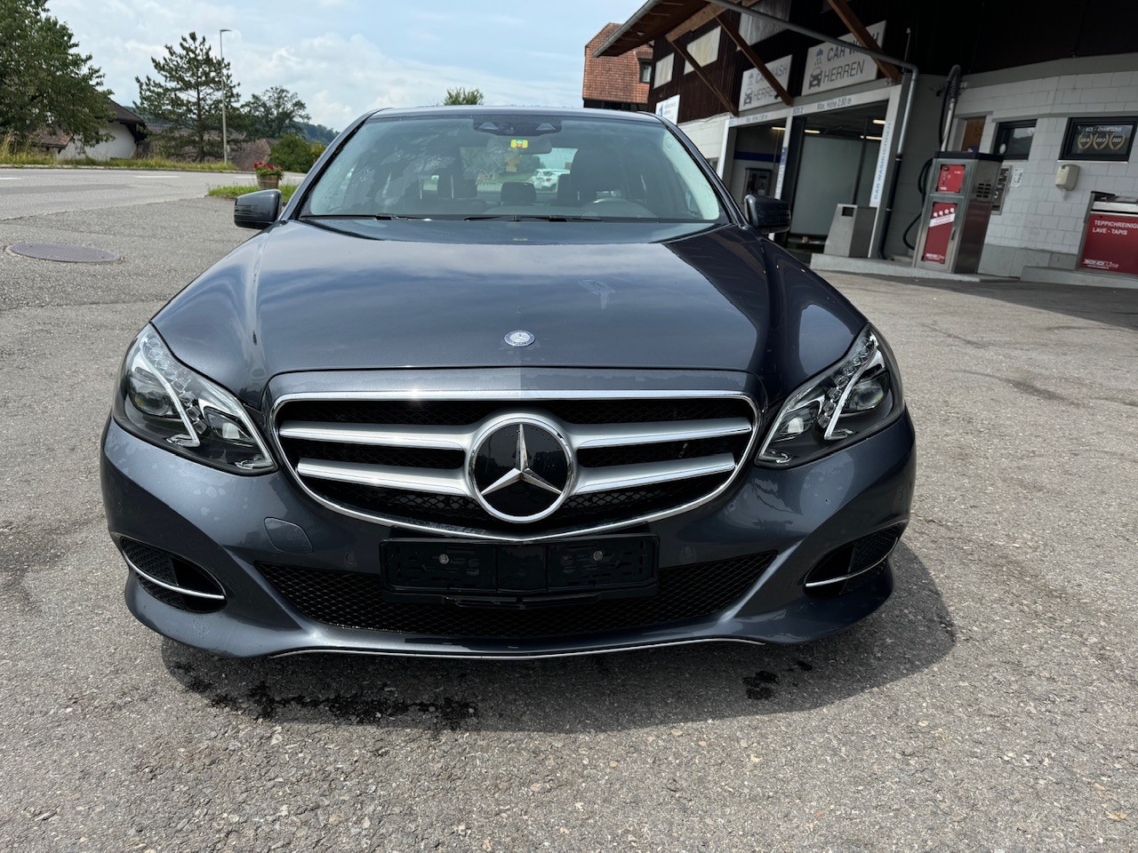 MERCEDES-BENZ E 400 Avantgarde 4Matic 7G-Tronic