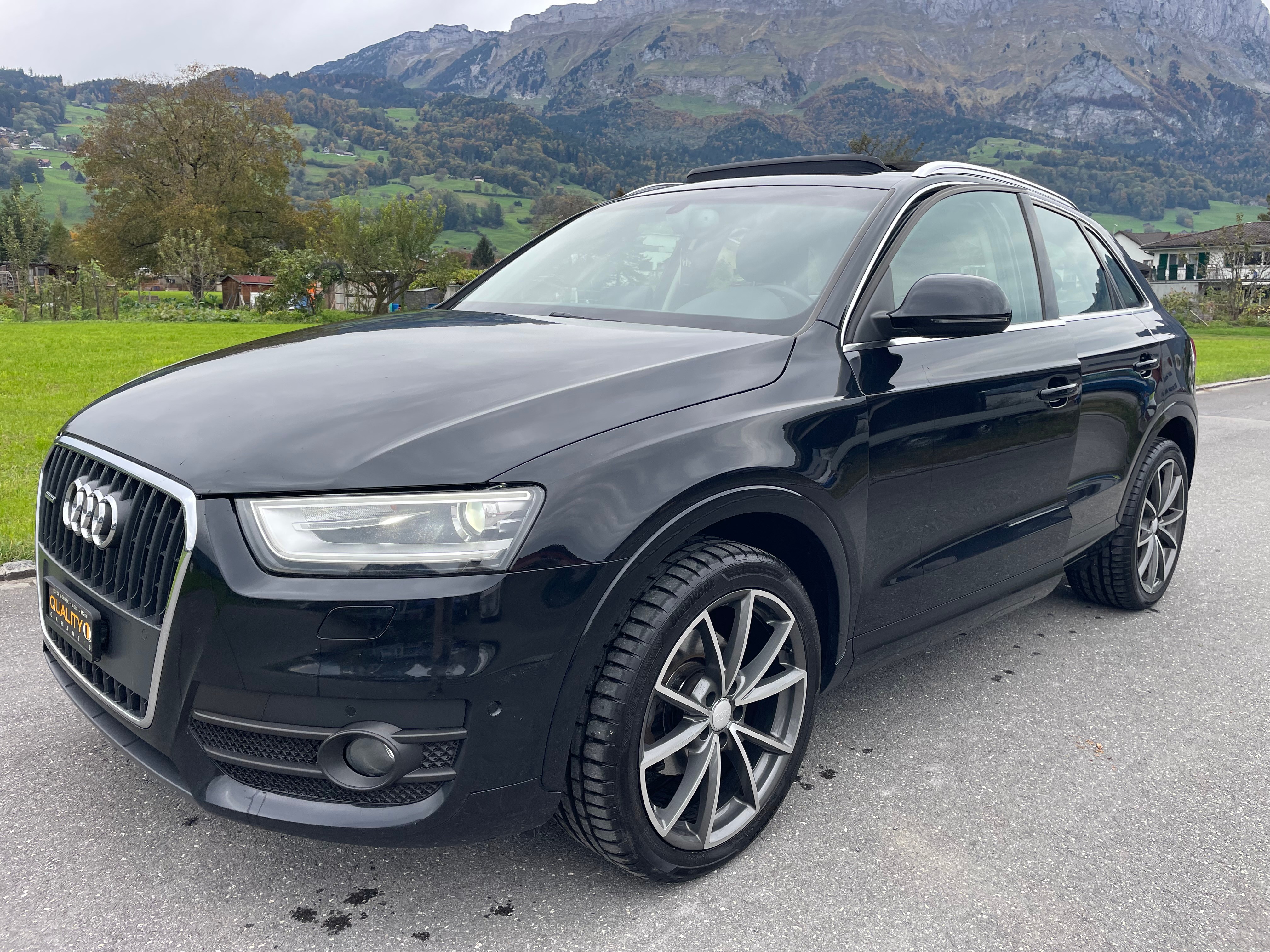 AUDI Q3 2.0 TFSI quattro S-tronic