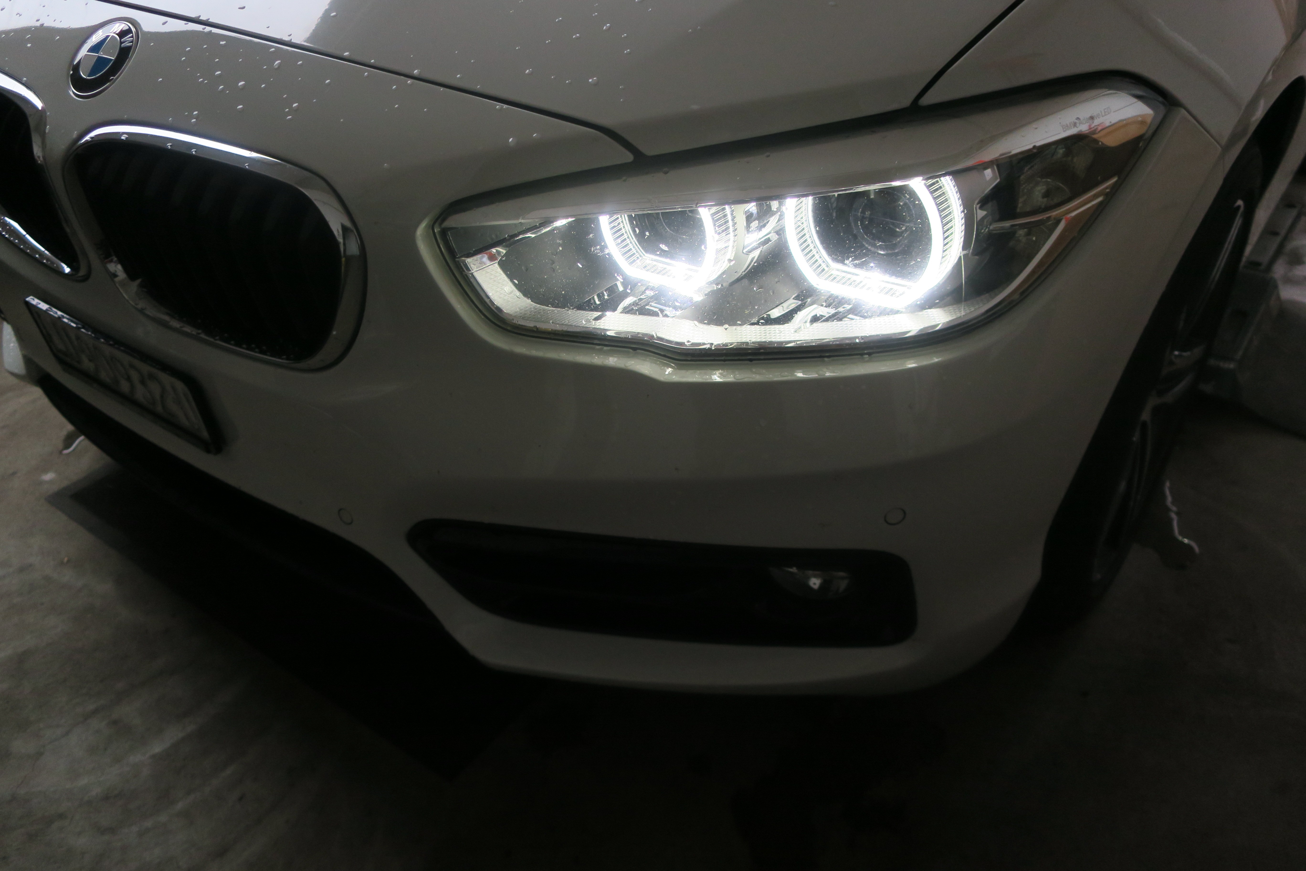 BMW 118i Sport Line Steptronic 8-Gang-Automat