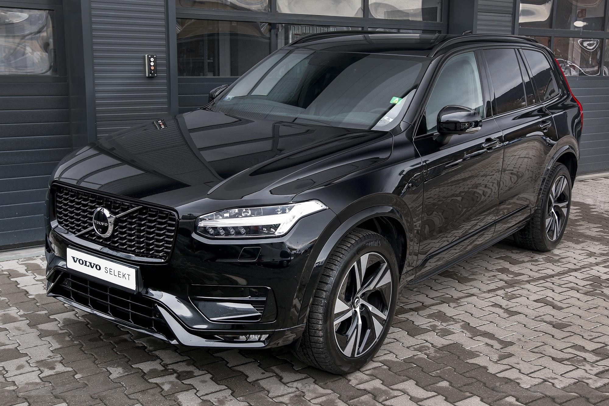 VOLVO XC90 B5 Benzin Mild Hybrid AWD R-Design Geartronic