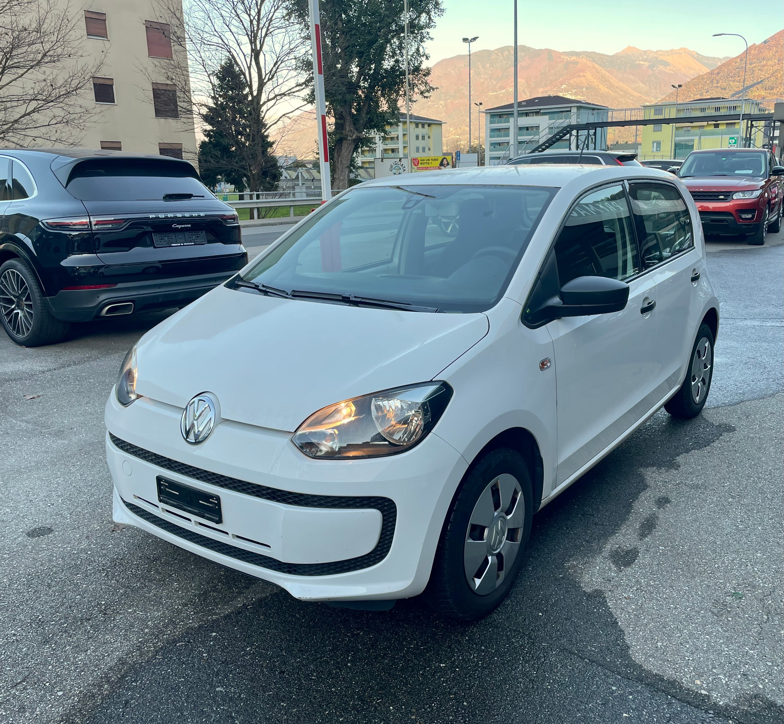 VW Up 1.0 take up