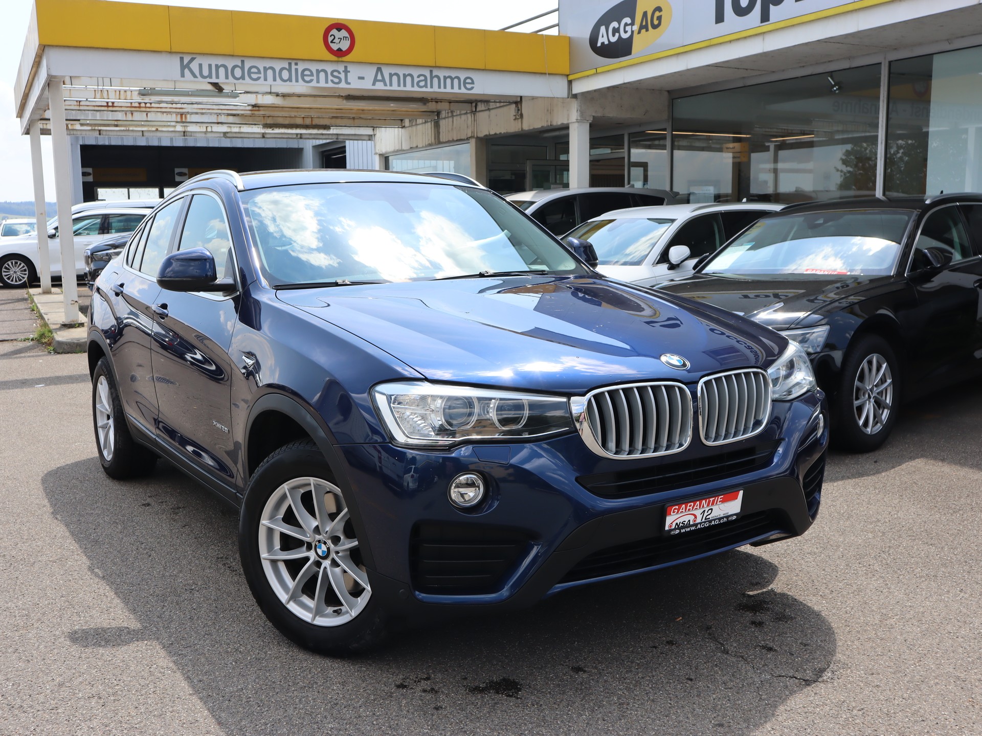 BMW X4 xDrive 28i Steptronic ** CH-FHZ ** Xenon ** Business Navi mit RF-Kamera ** Frisch ab MFK & Service **