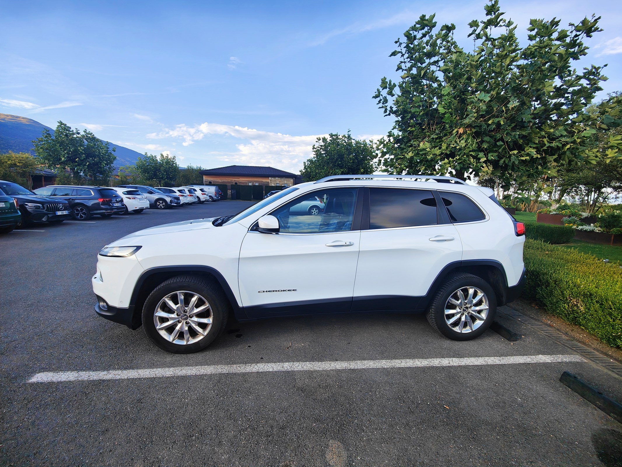 JEEP Cherokee 2.0TD Limited AWD Active Drive II 9ATX