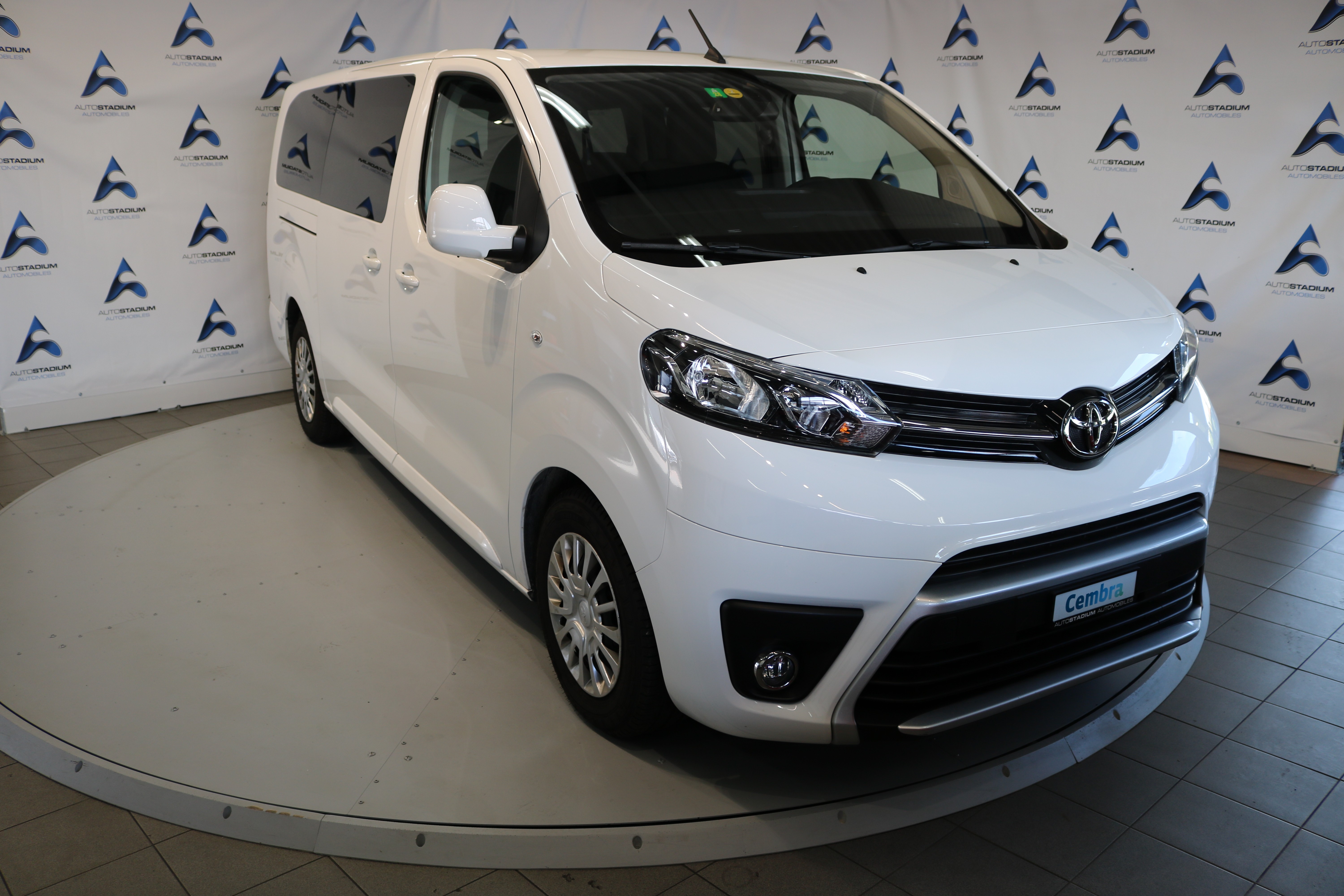 TOYOTA Proace Verso 2.0 D-4D 8 places