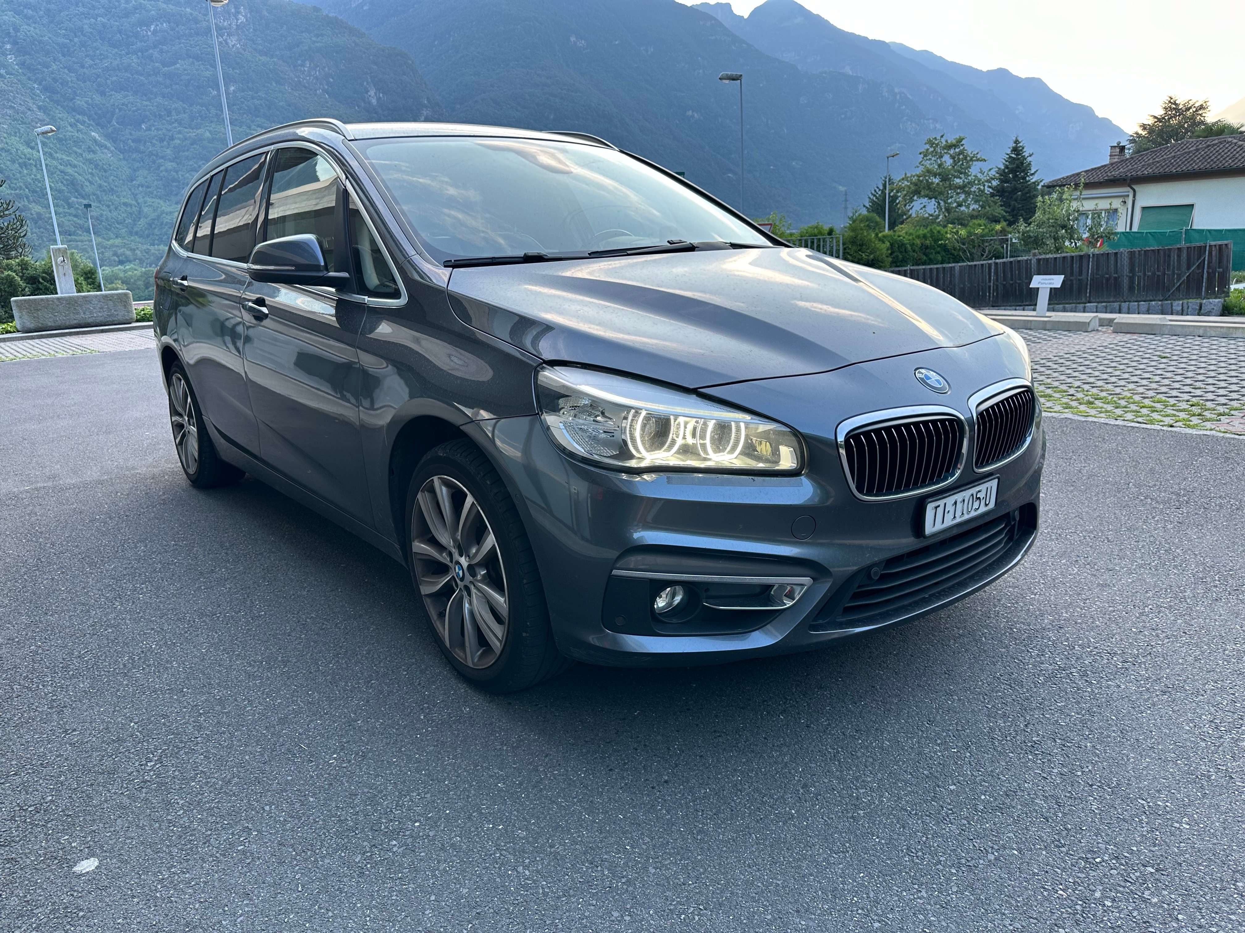 BMW 220d xDrive Gran Tourer Luxury Line Steptronic