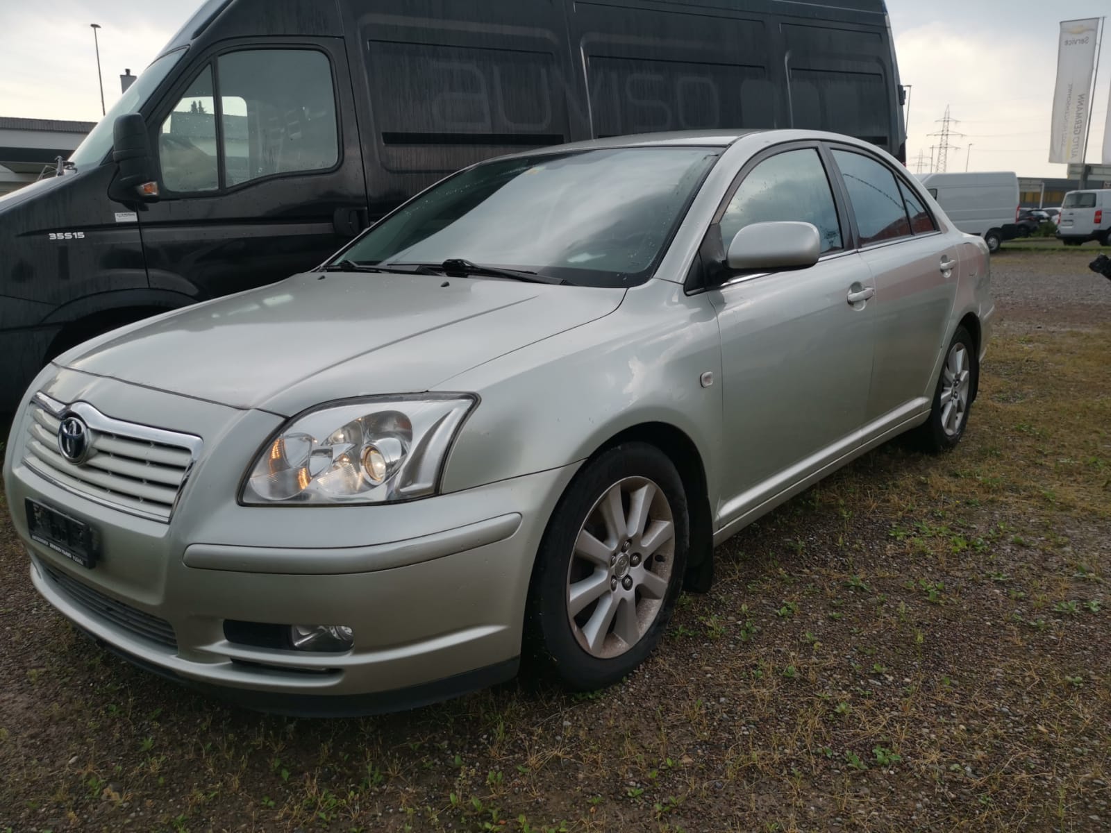 TOYOTA Avensis 2.0 D4 VVT-i Linea Sol Sedan