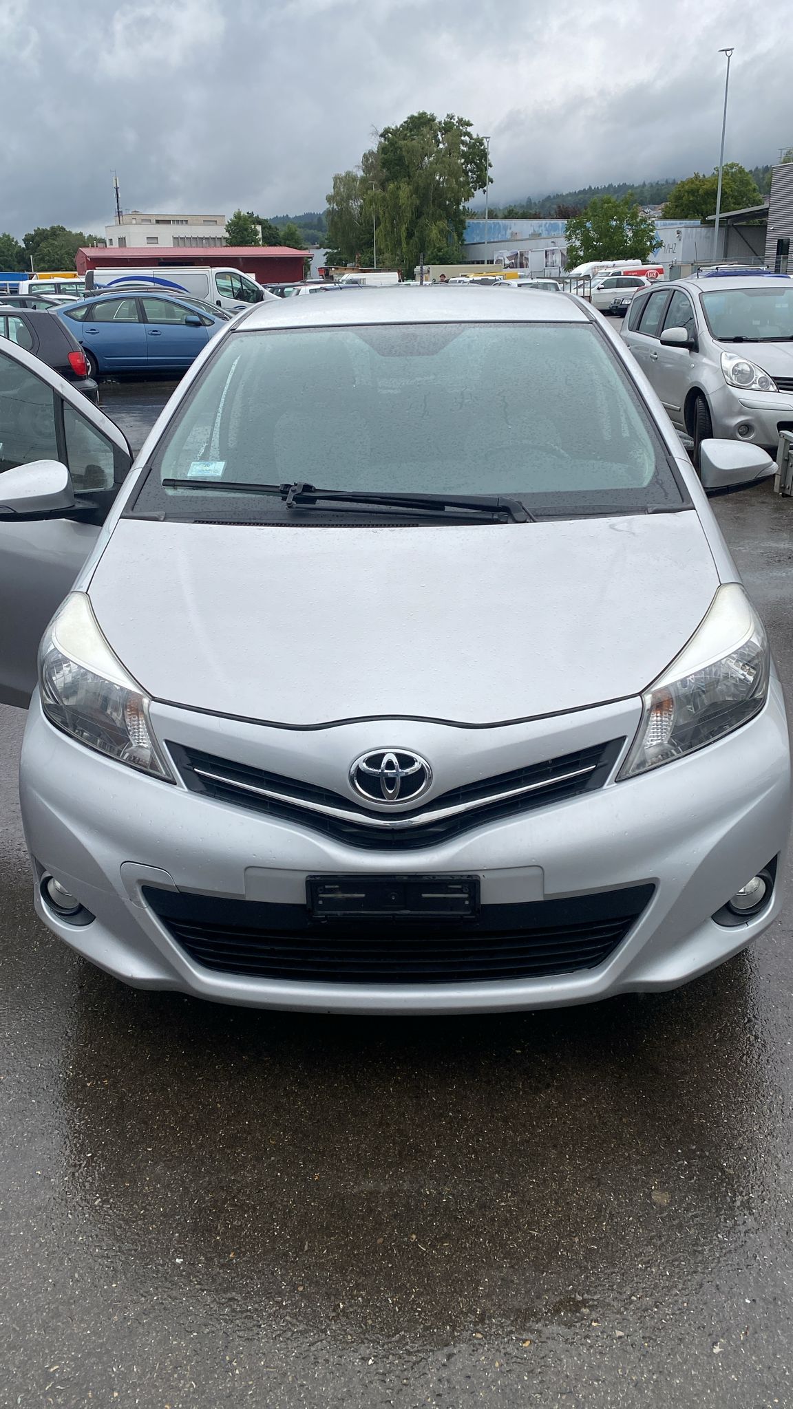 TOYOTA Yaris 1.33 Luna