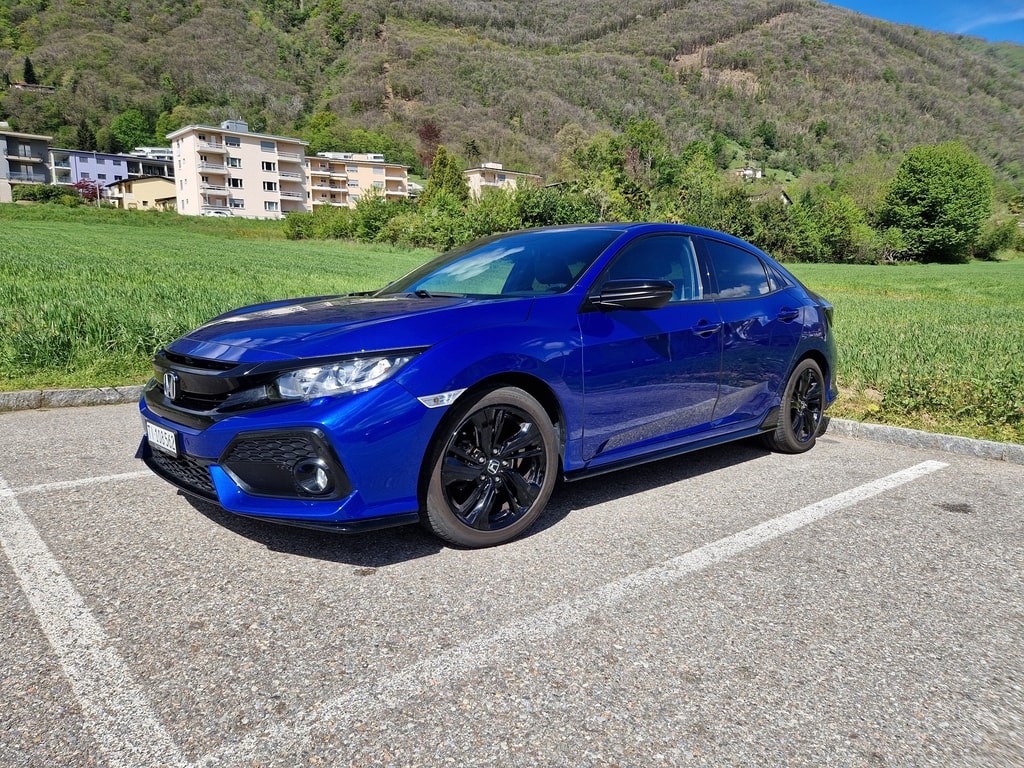 HONDA Civic 1.0 VTEC Elegance CVT