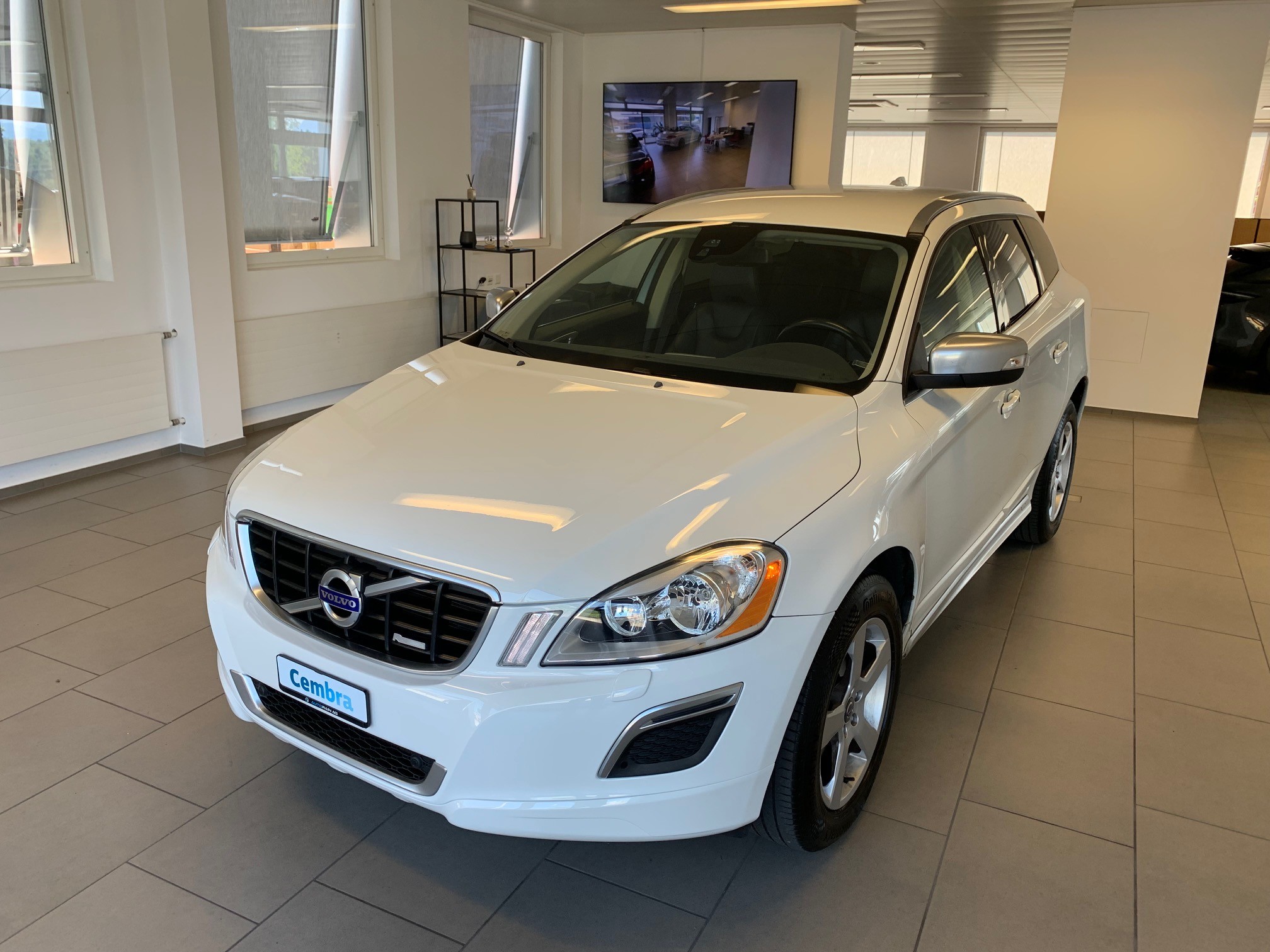 VOLVO XC60 D4 AWD R-Design