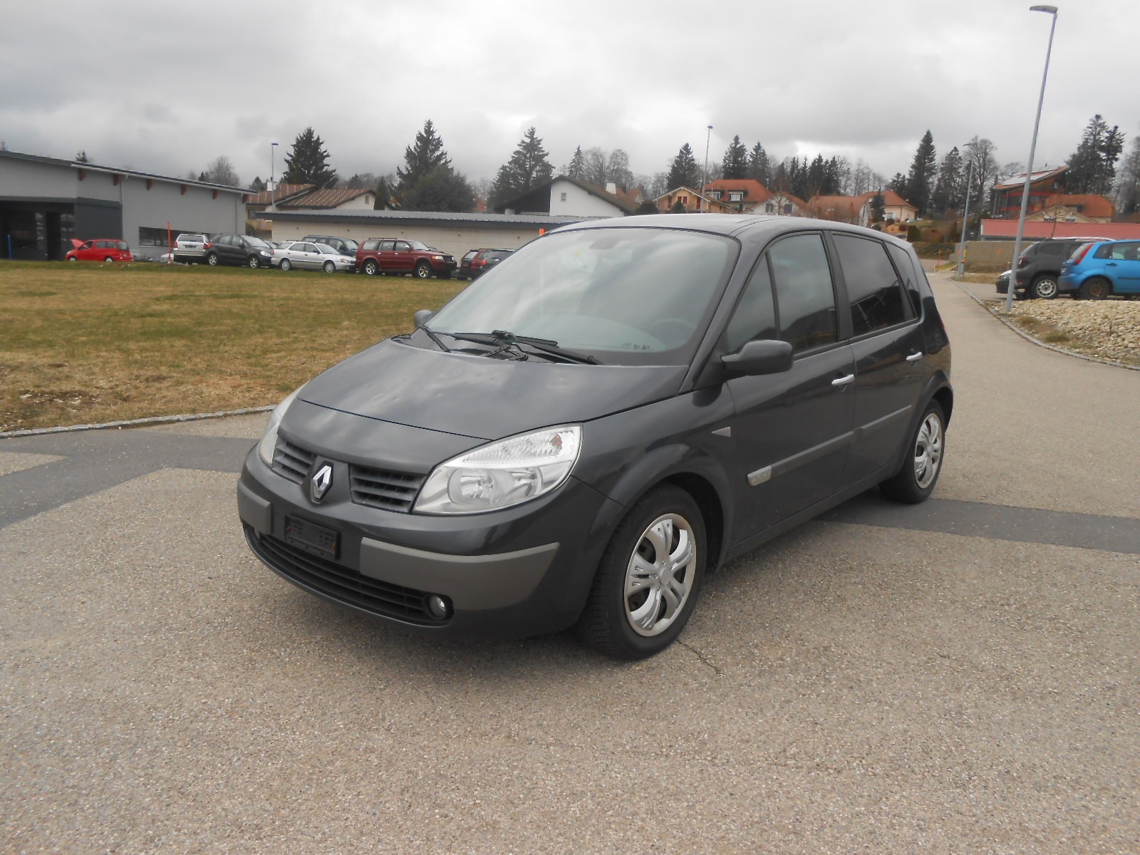 RENAULT Scénic 2.0 16V Authentique Confort