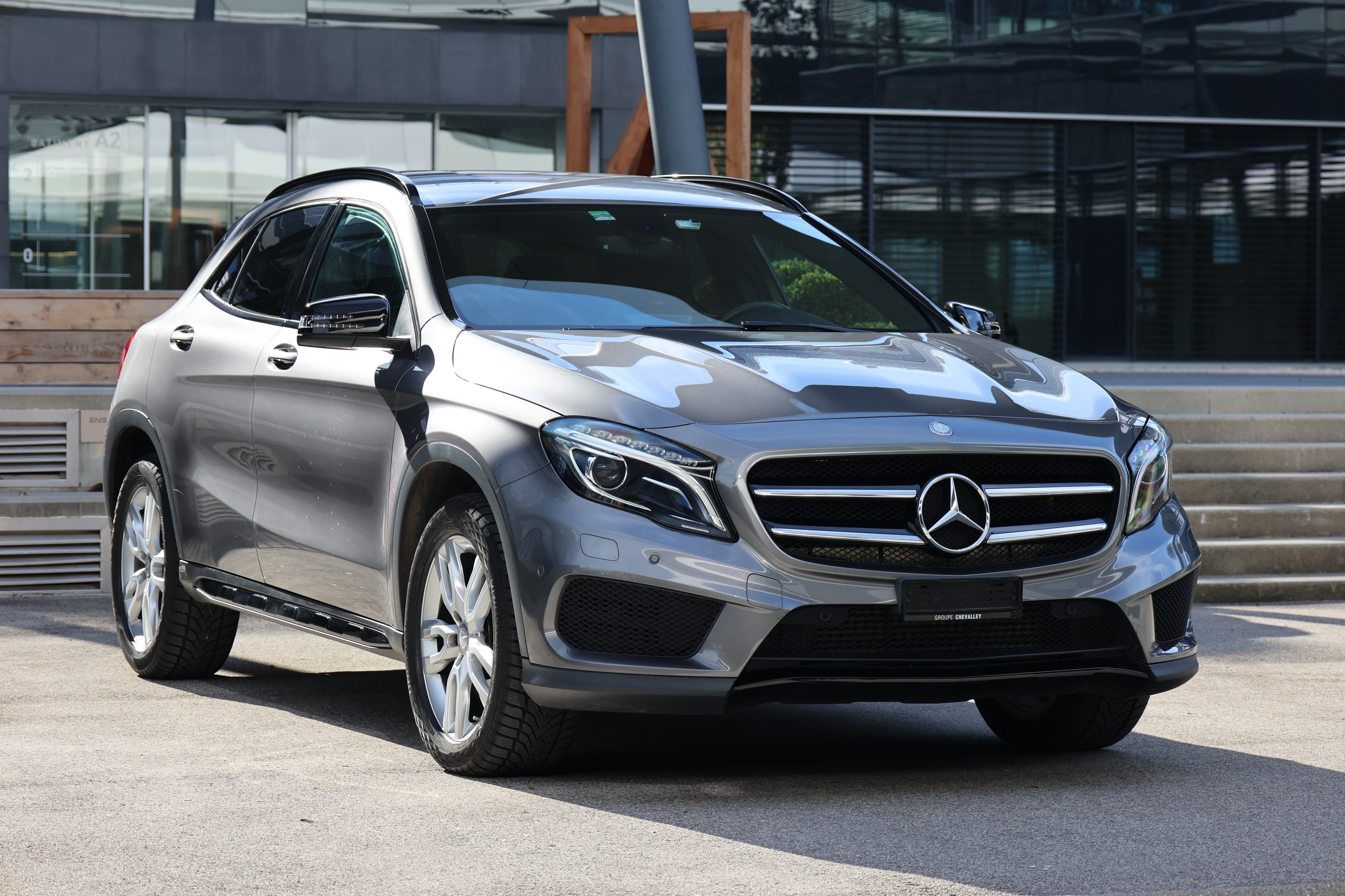 MERCEDES-BENZ GLA 250 AMG Line 4Matic 7G-DCT