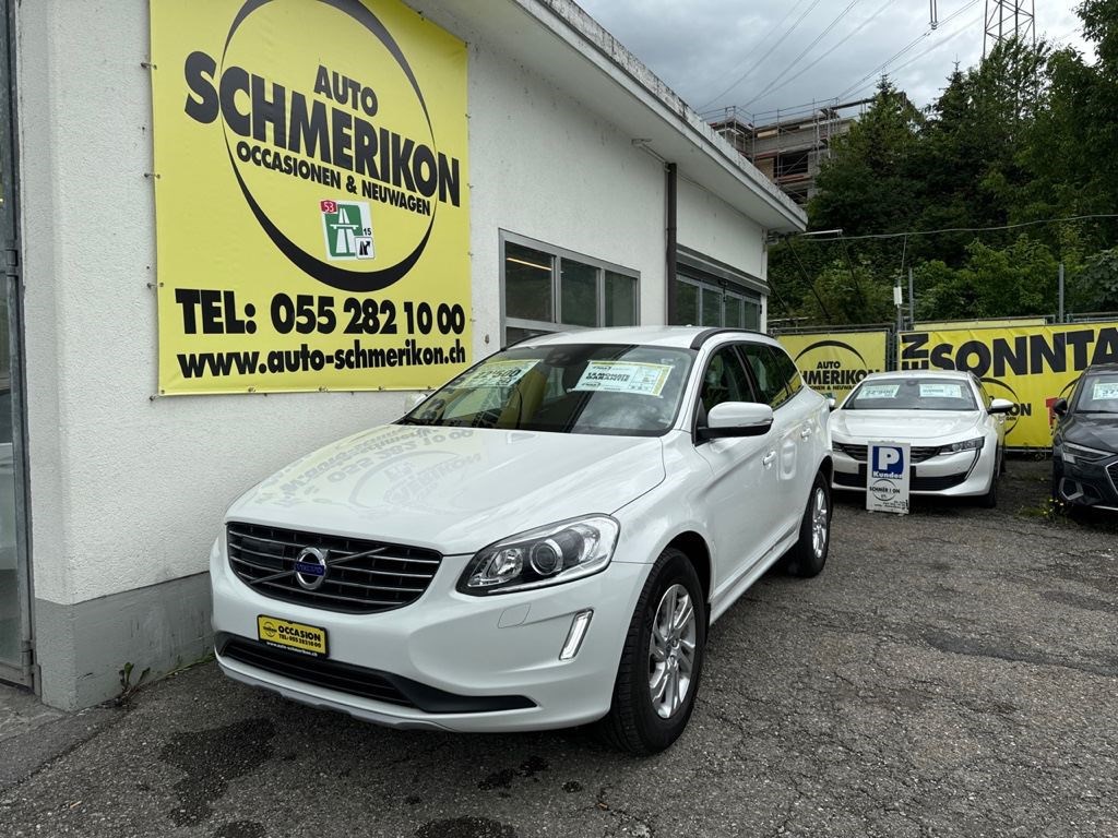 VOLVO XC60 D5 AWD Momentum Geartronic