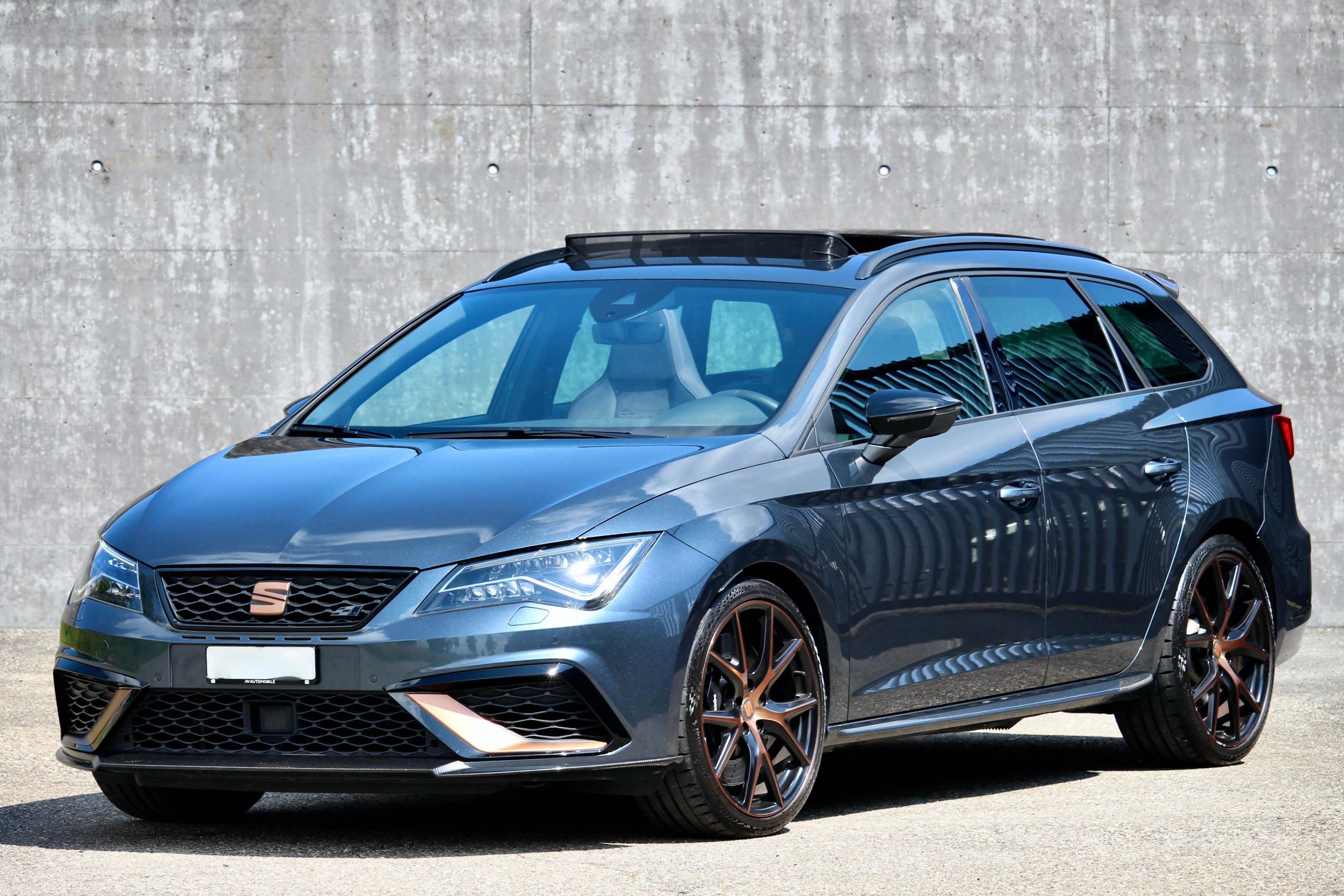 SEAT Leon ST 2.0 TSI Cupra 