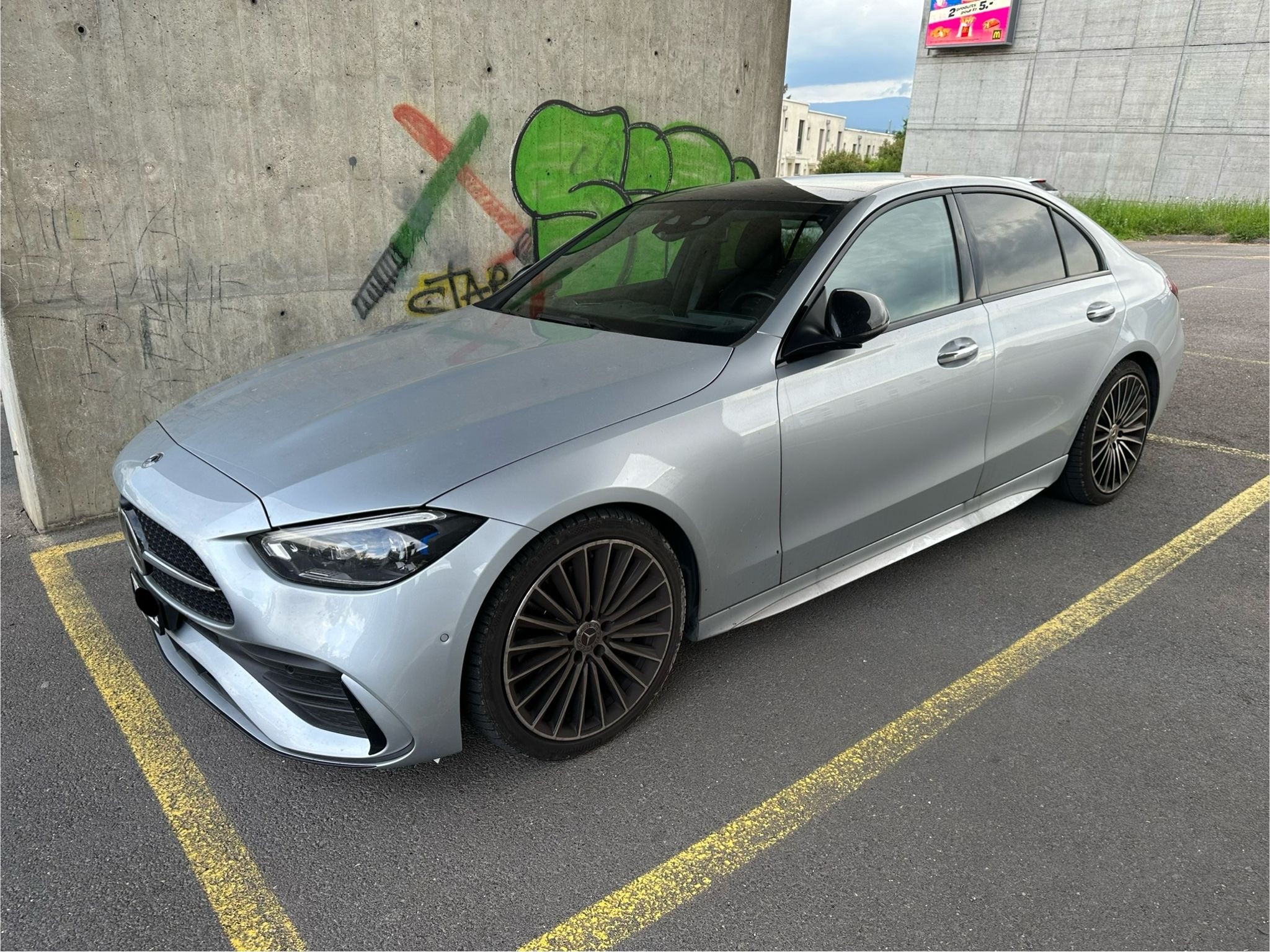 MERCEDES-BENZ C 300 4Matic AMG Line