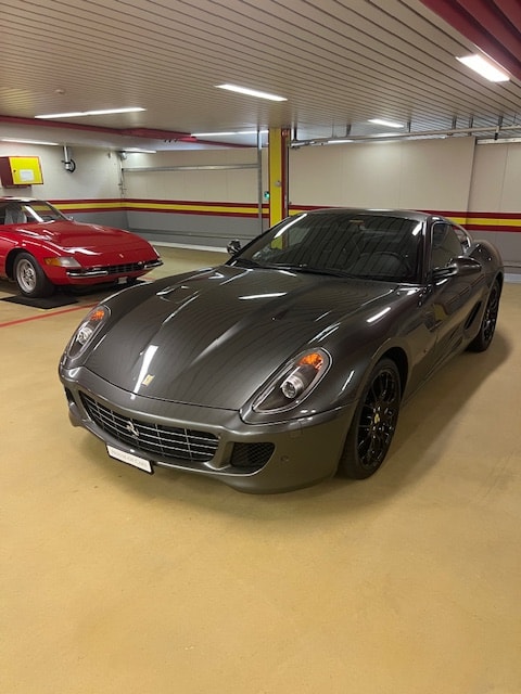 FERRARI 599 GTB Fiorano F1 with only 28'900 Km!