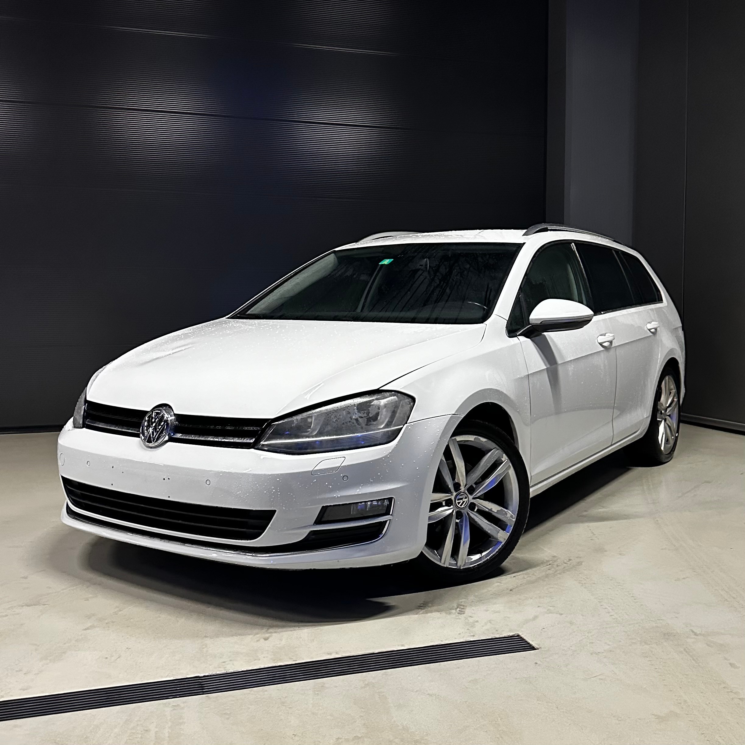 VW Golf Variant 1.4 TSI Highline DSG