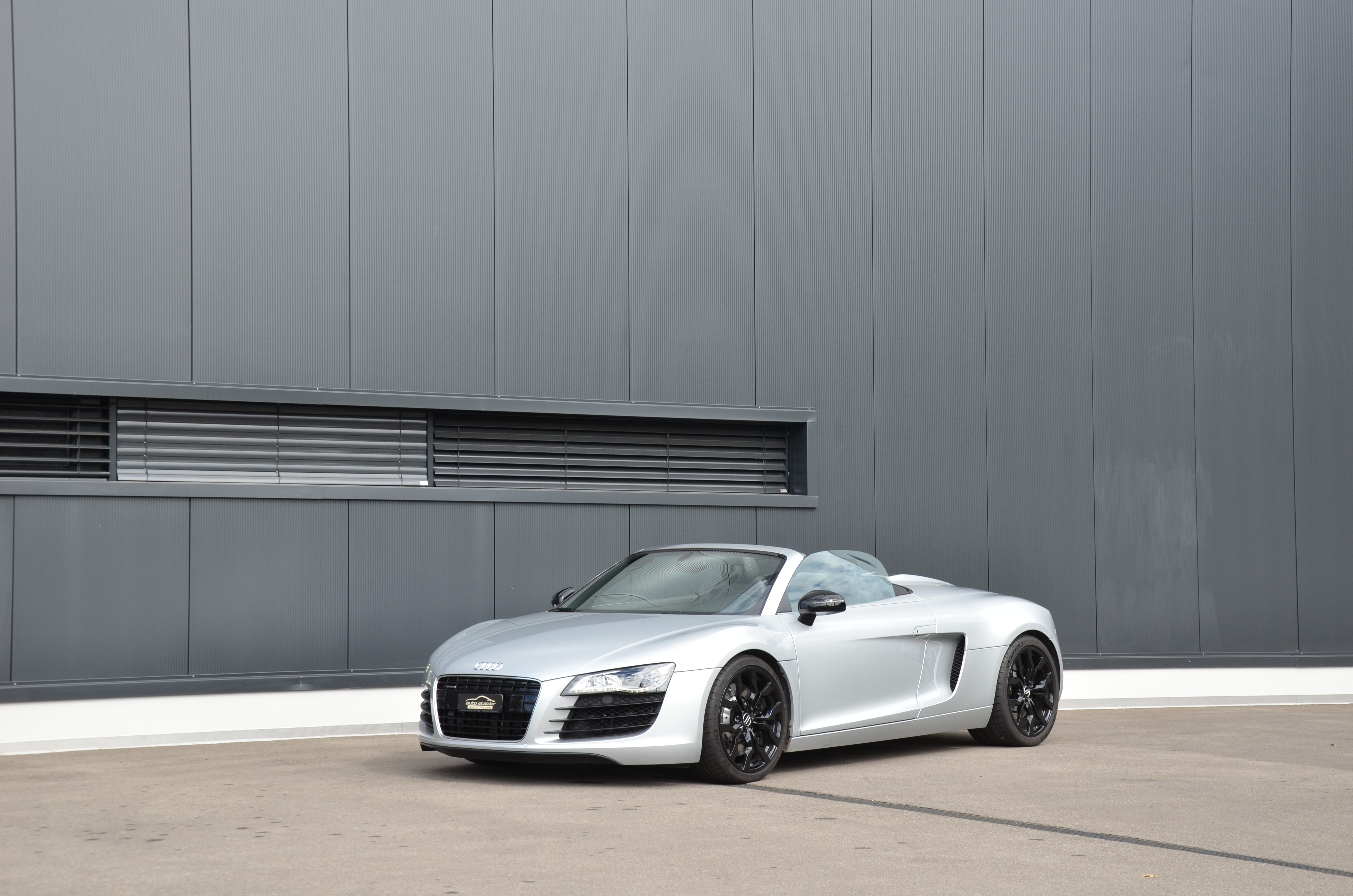 AUDI R8 Spyder 4.2 R-Tronic