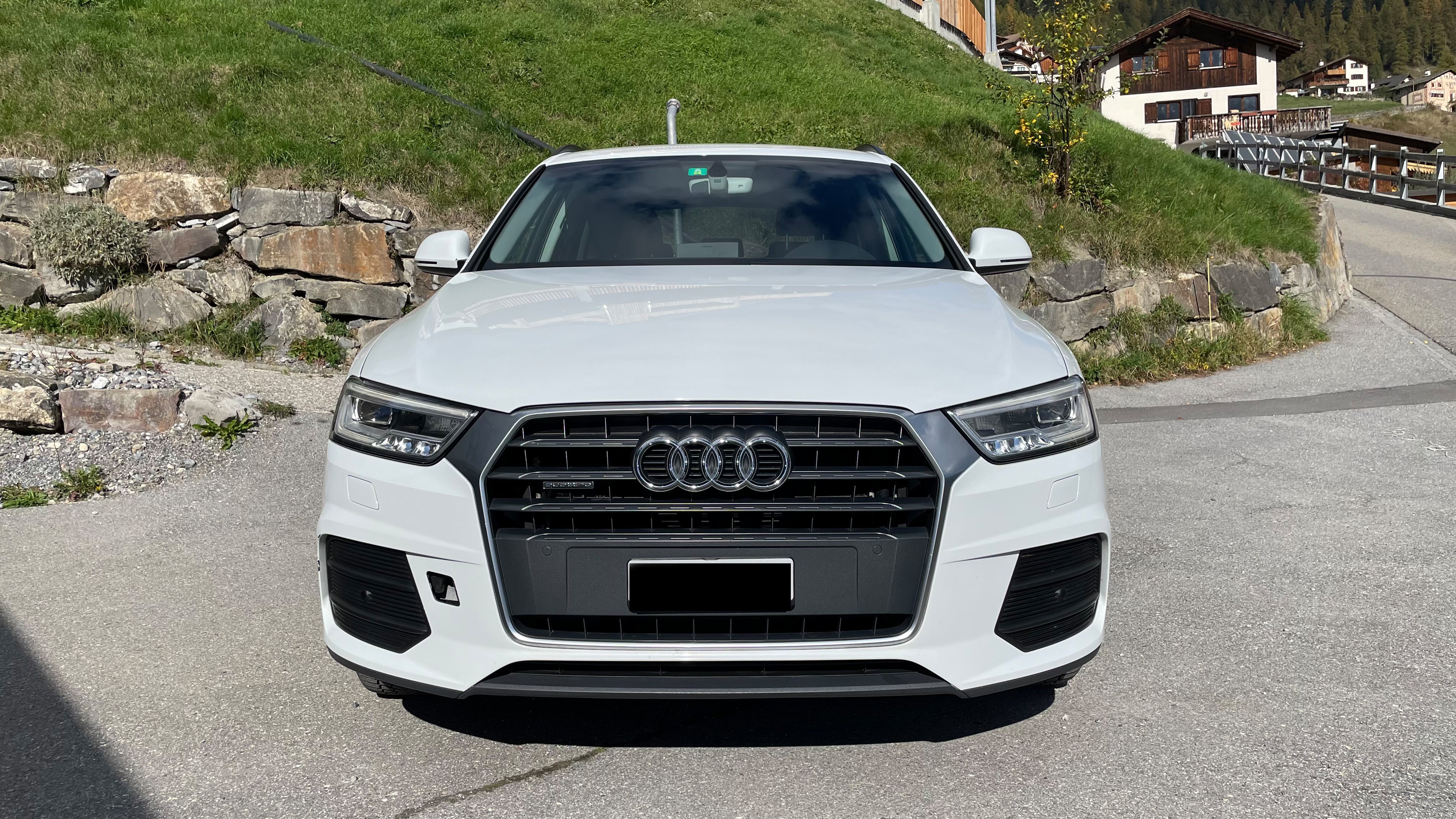 AUDI Q3 2.0 TDI quattro S-tronic