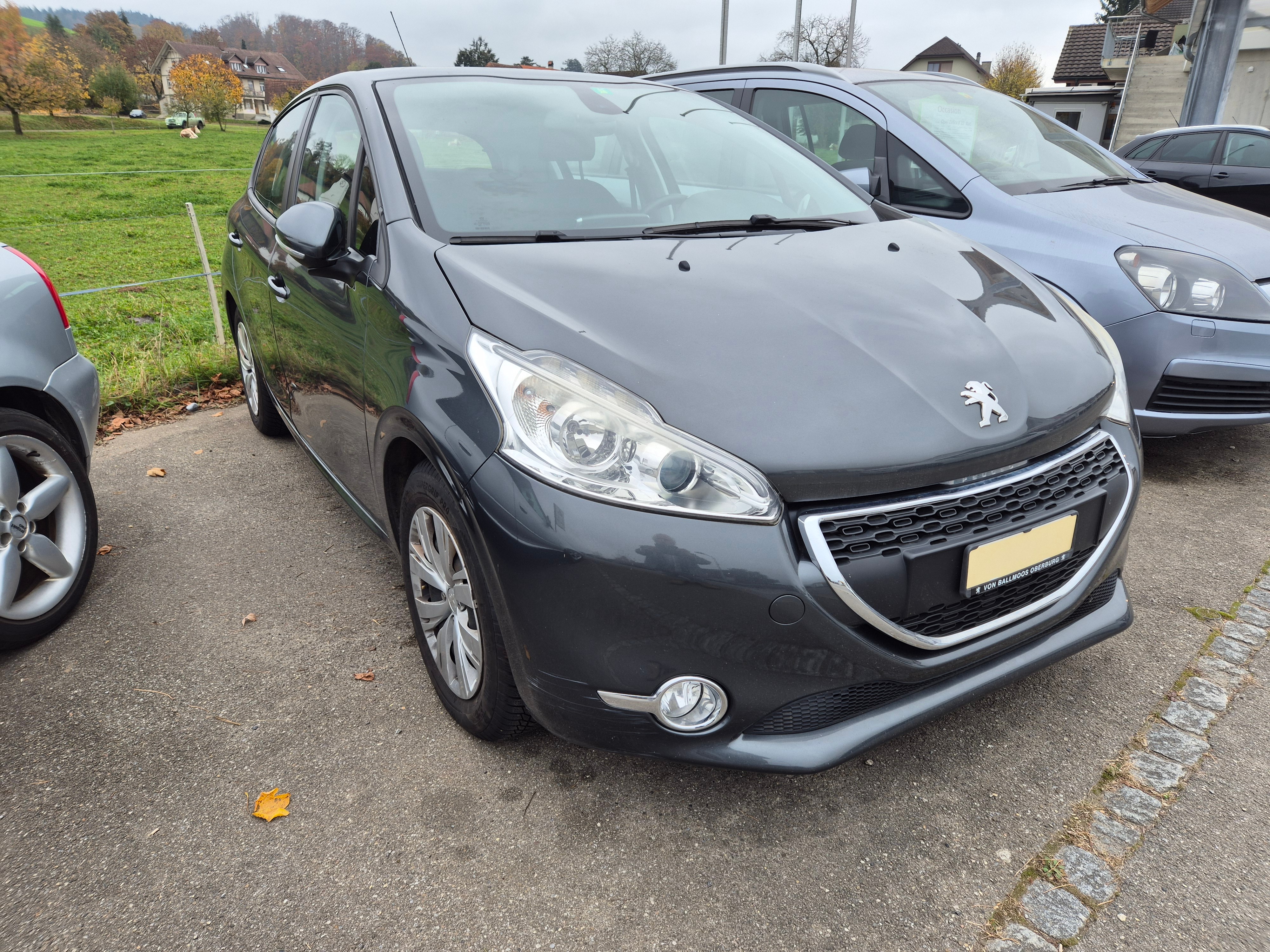 PEUGEOT 208 1.2 VTI Intuitive