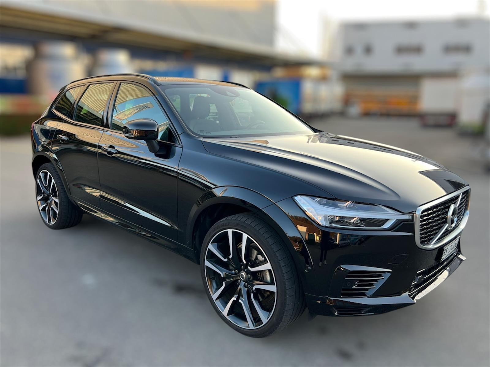 VOLVO XC60 T8 eAWD R-Design Geartronic