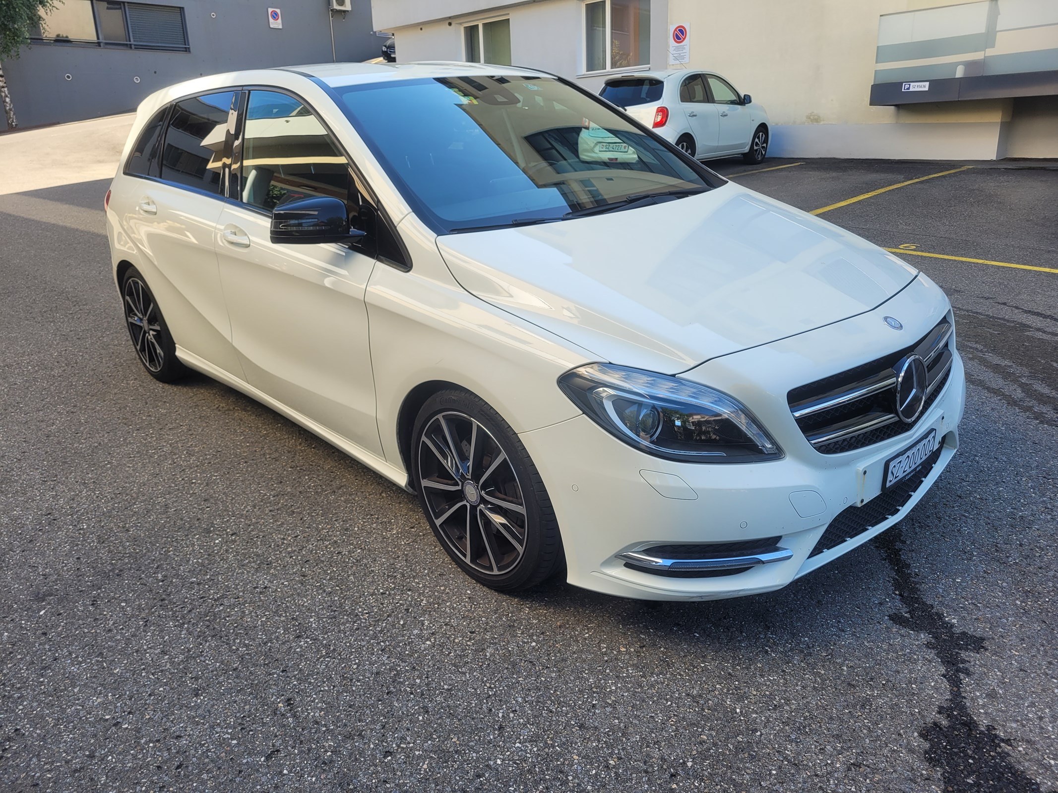 MERCEDES-BENZ B 250 7G-DCT