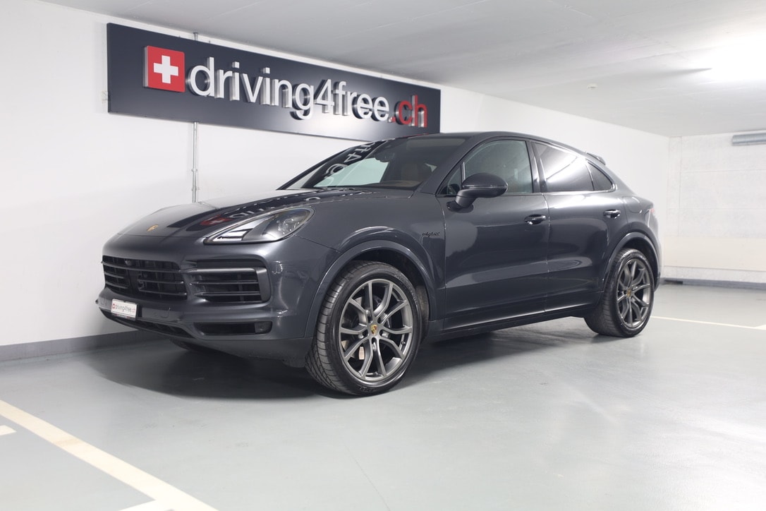 PORSCHE Cayenne Coupé E-Hybrid