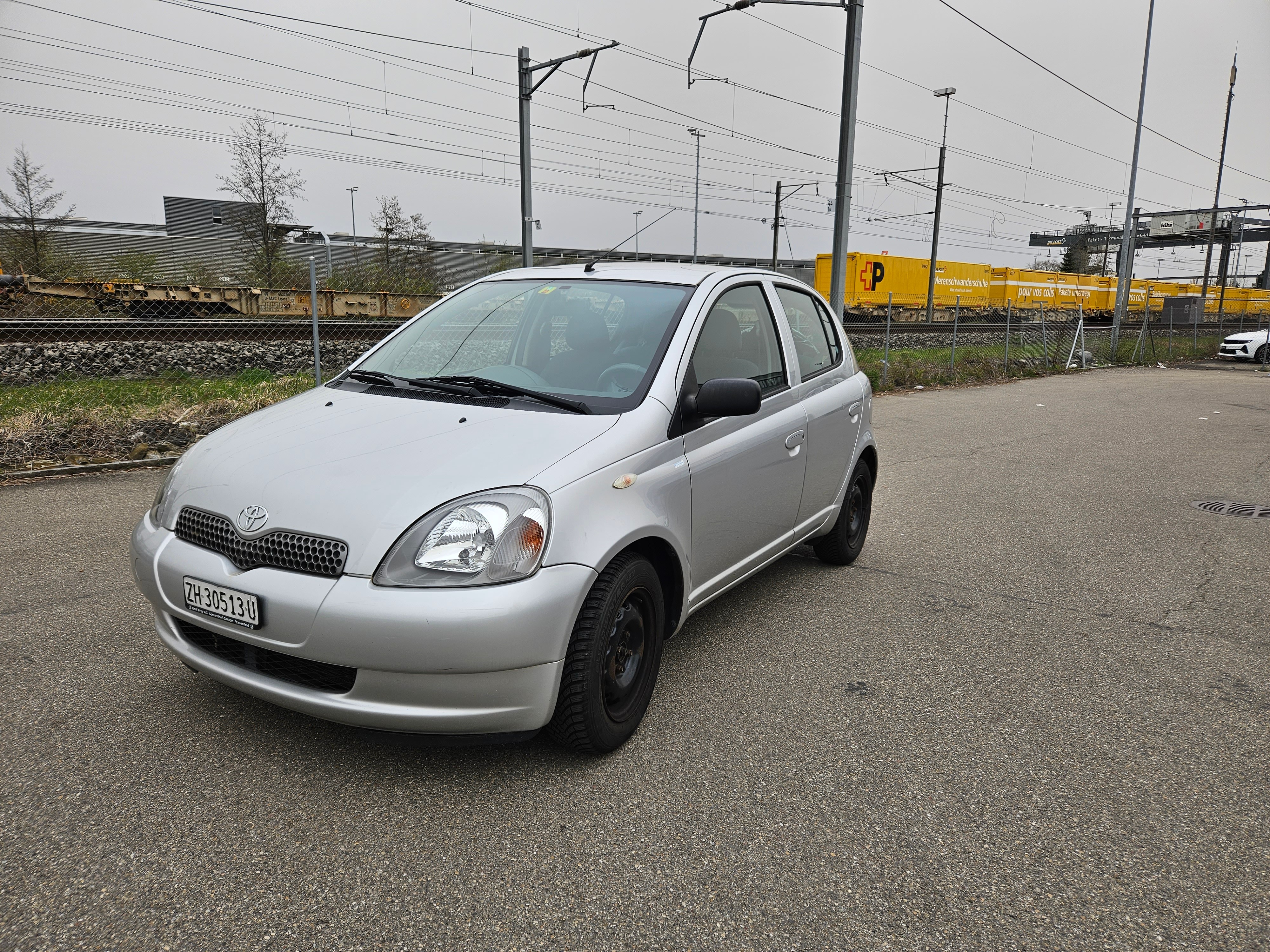 TOYOTA Yaris 1.3 Linea Luna