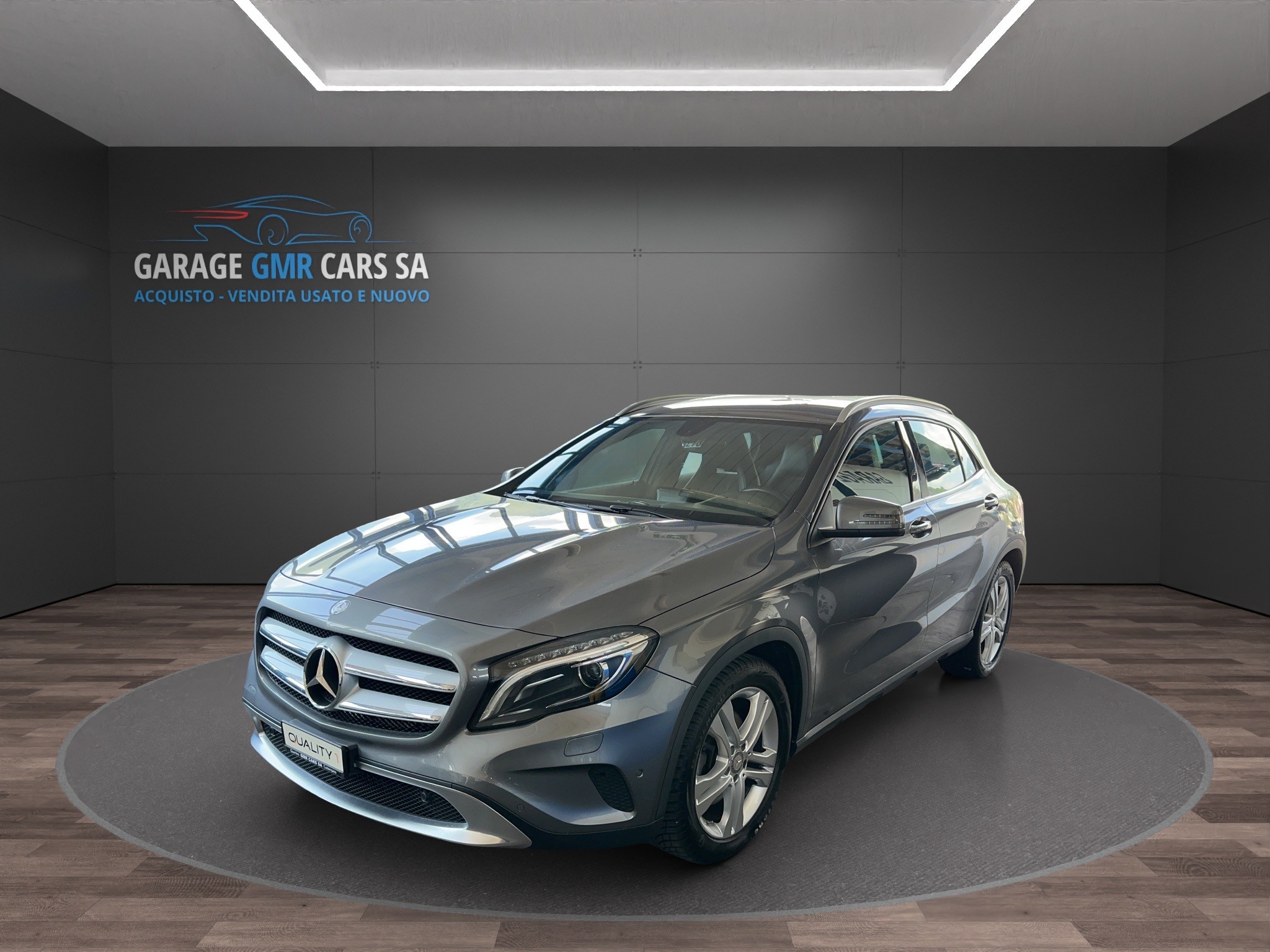 MERCEDES-BENZ GLA 250 Urban 4Matic 7G-DCT