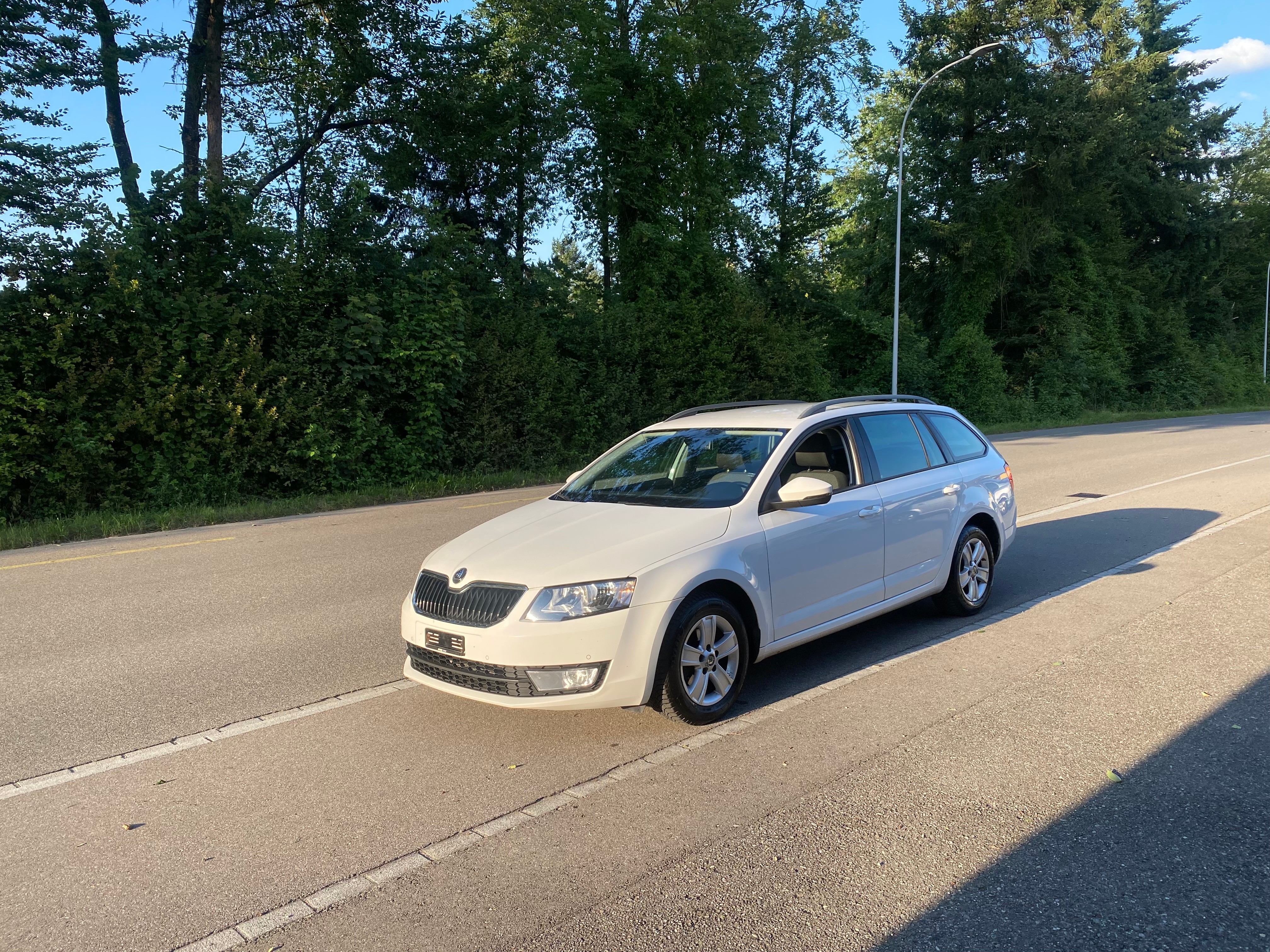 SKODA Octavia Combi 1.6 TDI Ambition 4x4