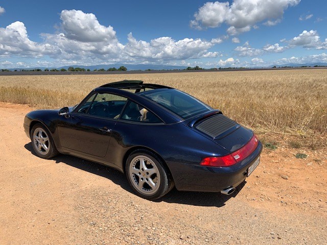 PORSCHE 911 Targa