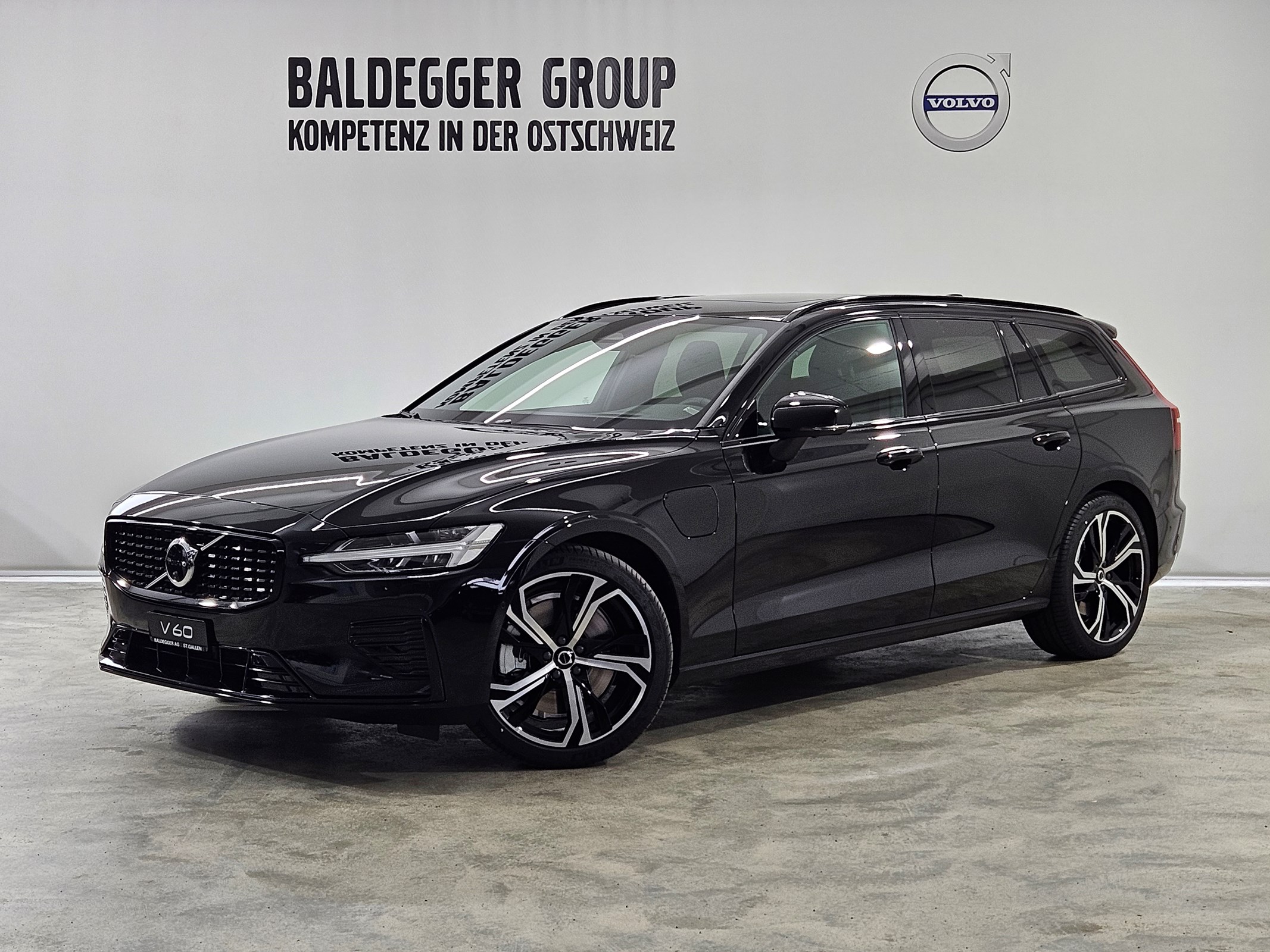 VOLVO V60 2.0 T6 TE Ultimate Dark eA