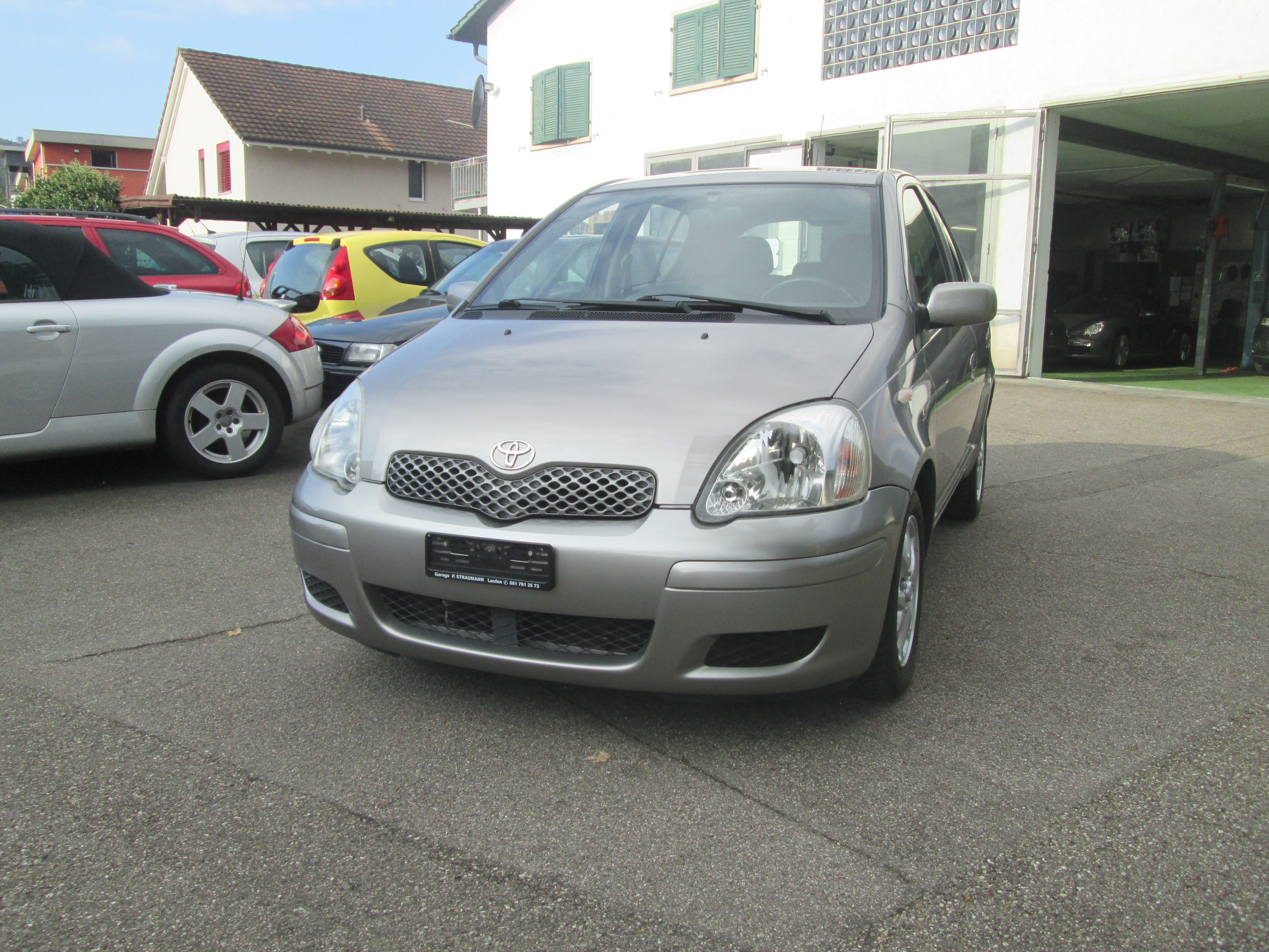 TOYOTA Yaris 1.3 Linea Sol