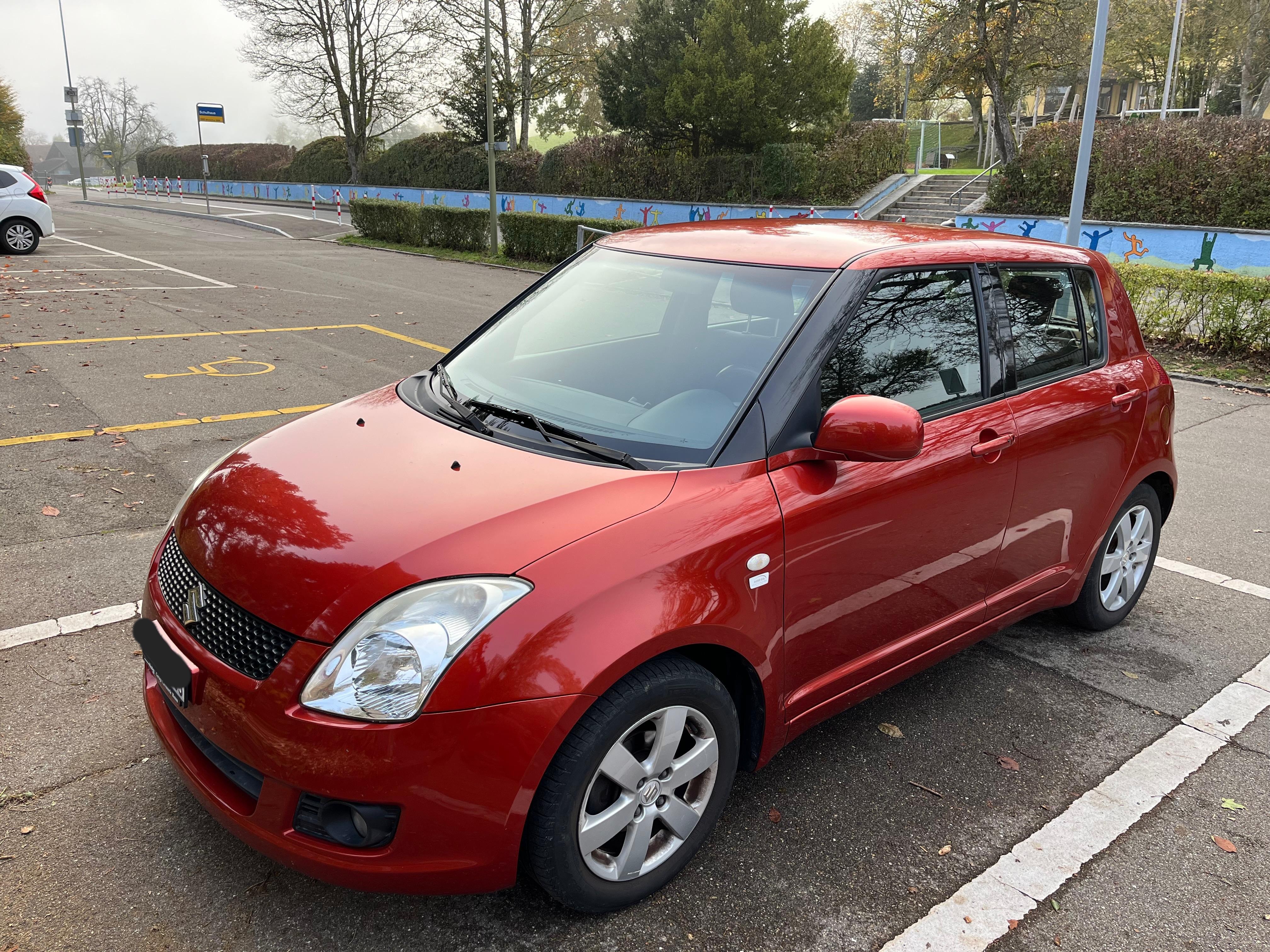 SUZUKI Swift 1.3i 16V GL