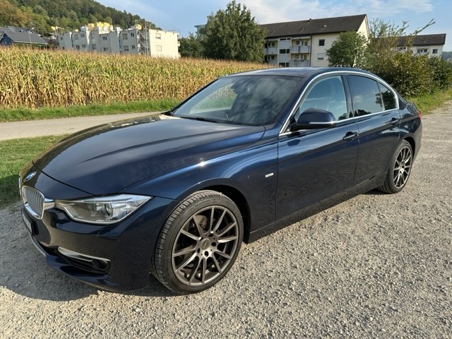 BMW 320d Efficient-Dynamics Modern Line Steptronic